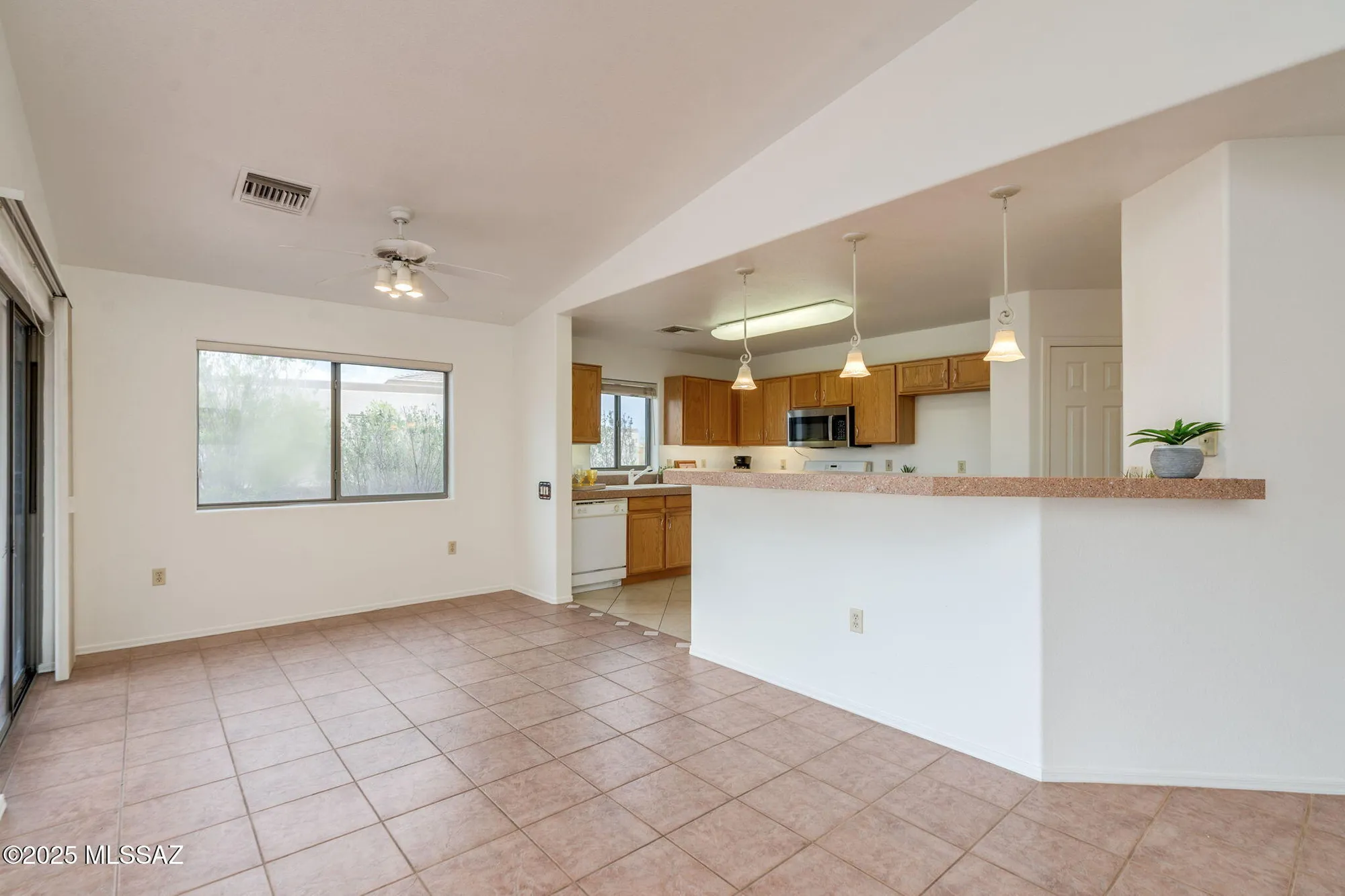 Property Slideshow image 14 of 50 | 1012 w union bell dr, Green Valley, AZ, 85614