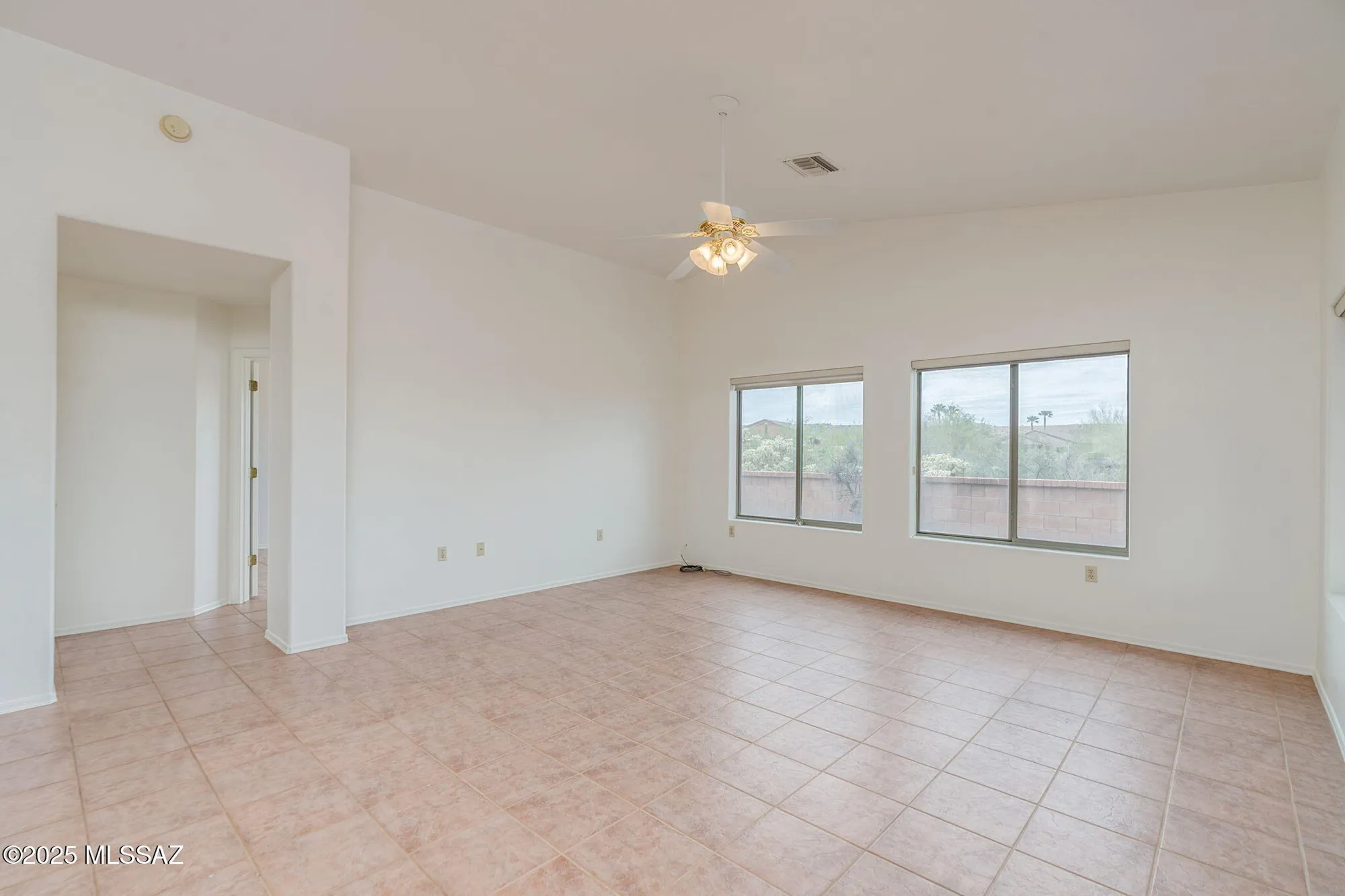 Property Slideshow image 9 of 50 | 1012 w union bell dr, Green Valley, AZ, 85614