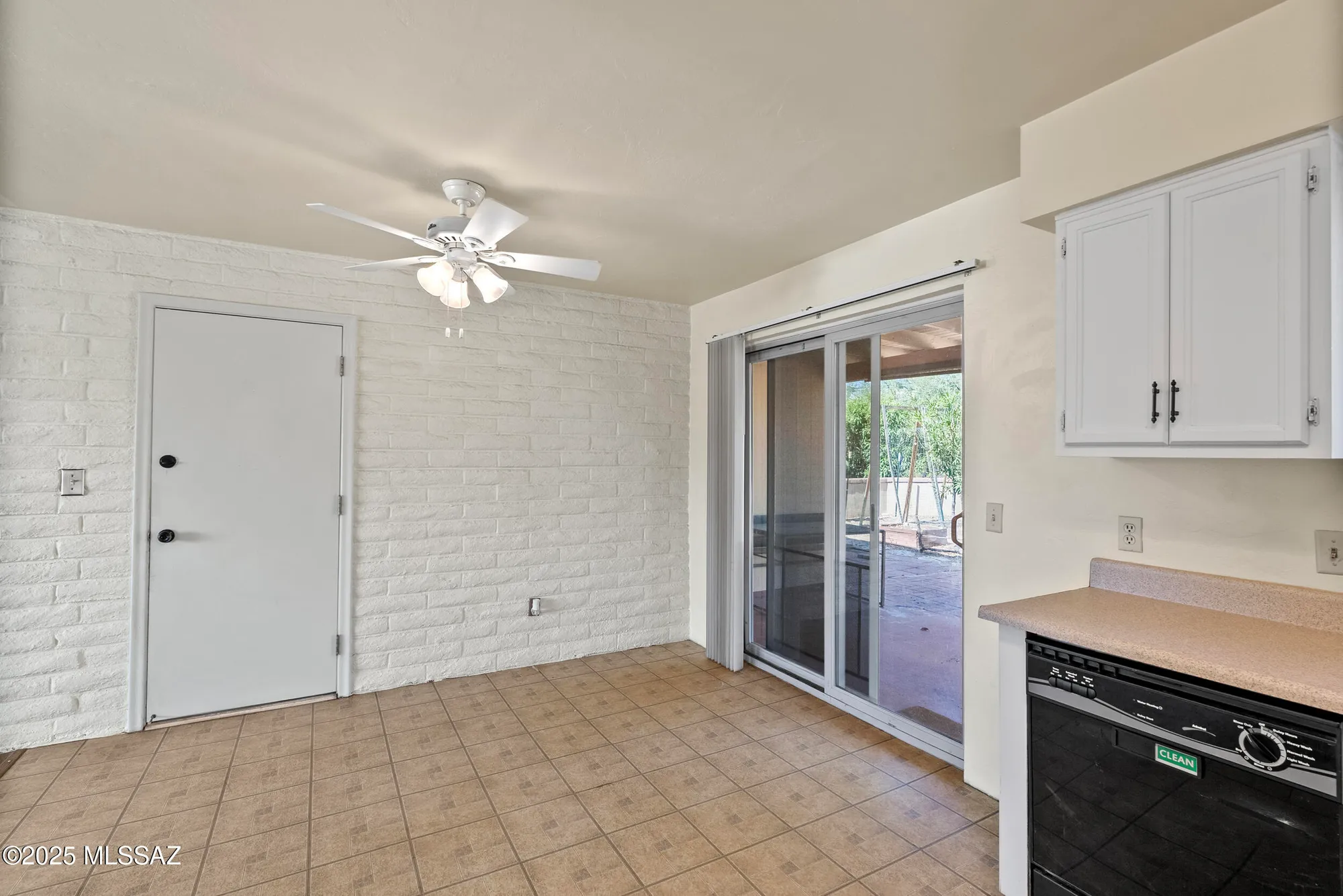 Property Slideshow image 13 of 39 | 1050 s la higuera, Green Valley, AZ, 85614