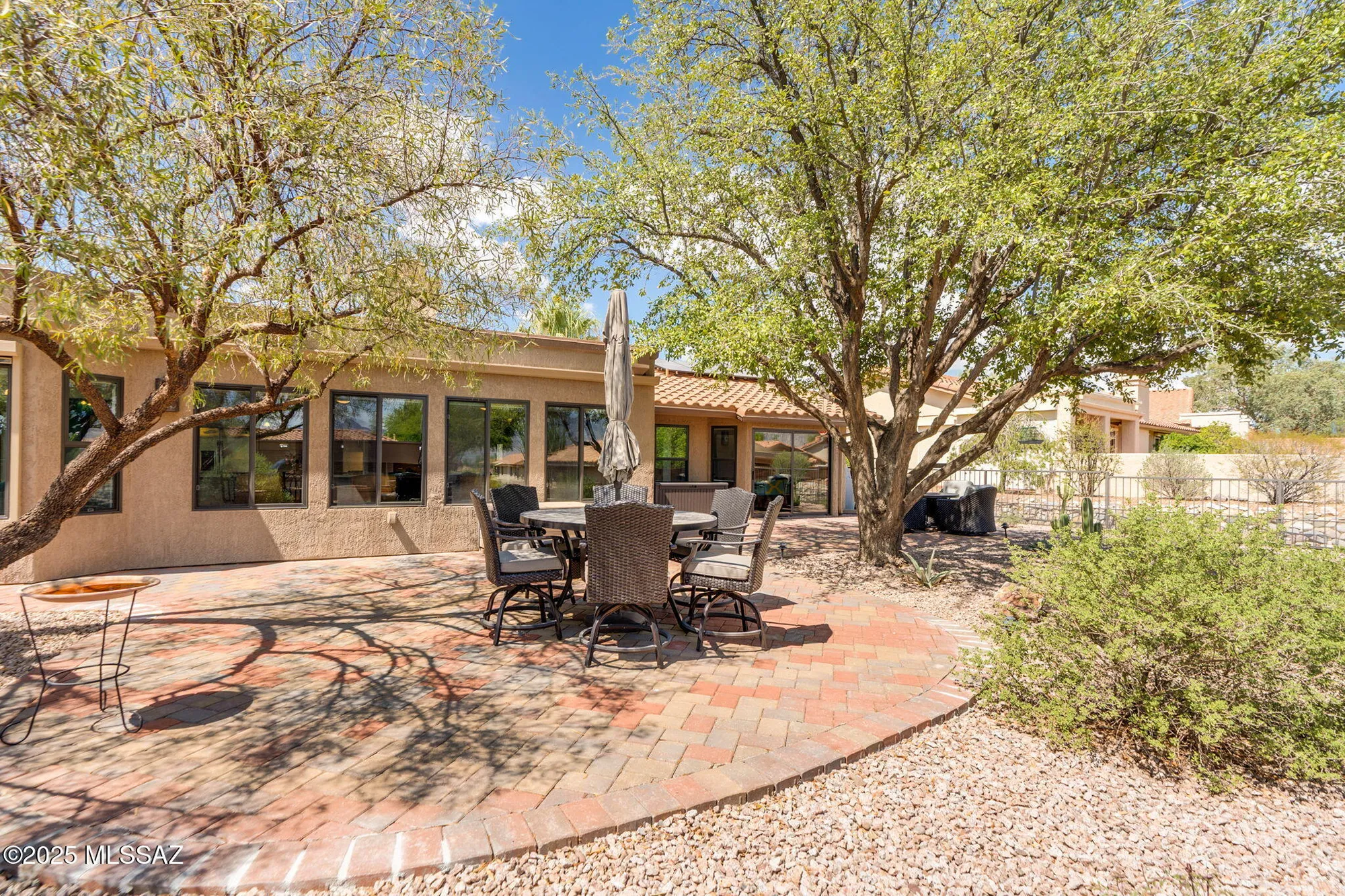Property Slideshow image 4 of 50 | 1534 e bright angel dr, Oro Valley, AZ, 85755