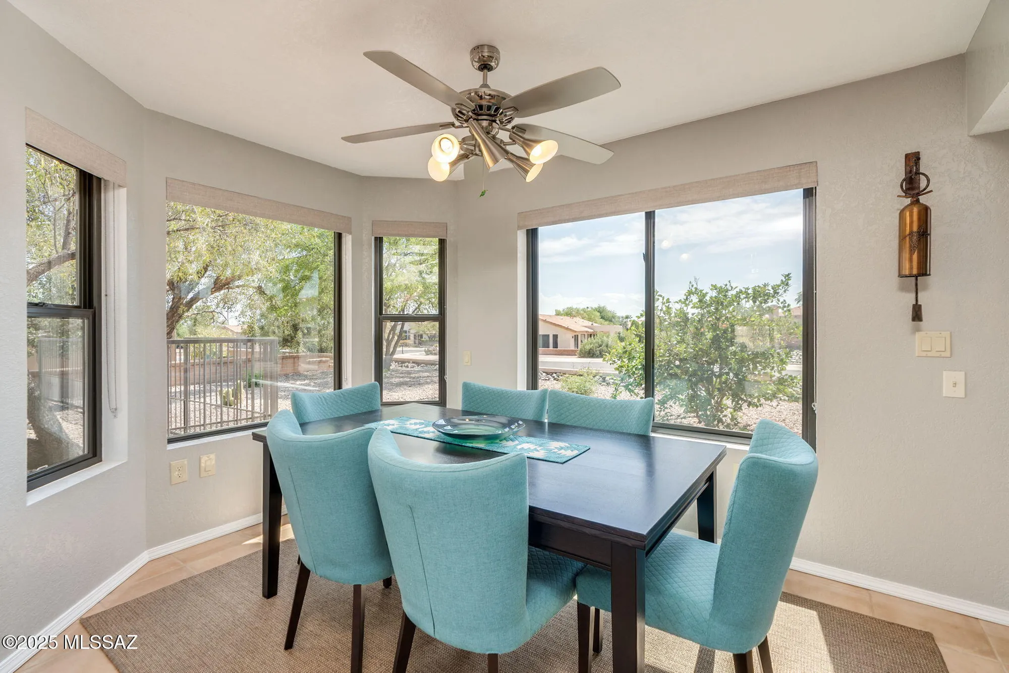 Property Slideshow image 17 of 50 | 1534 e bright angel dr, Oro Valley, AZ, 85755