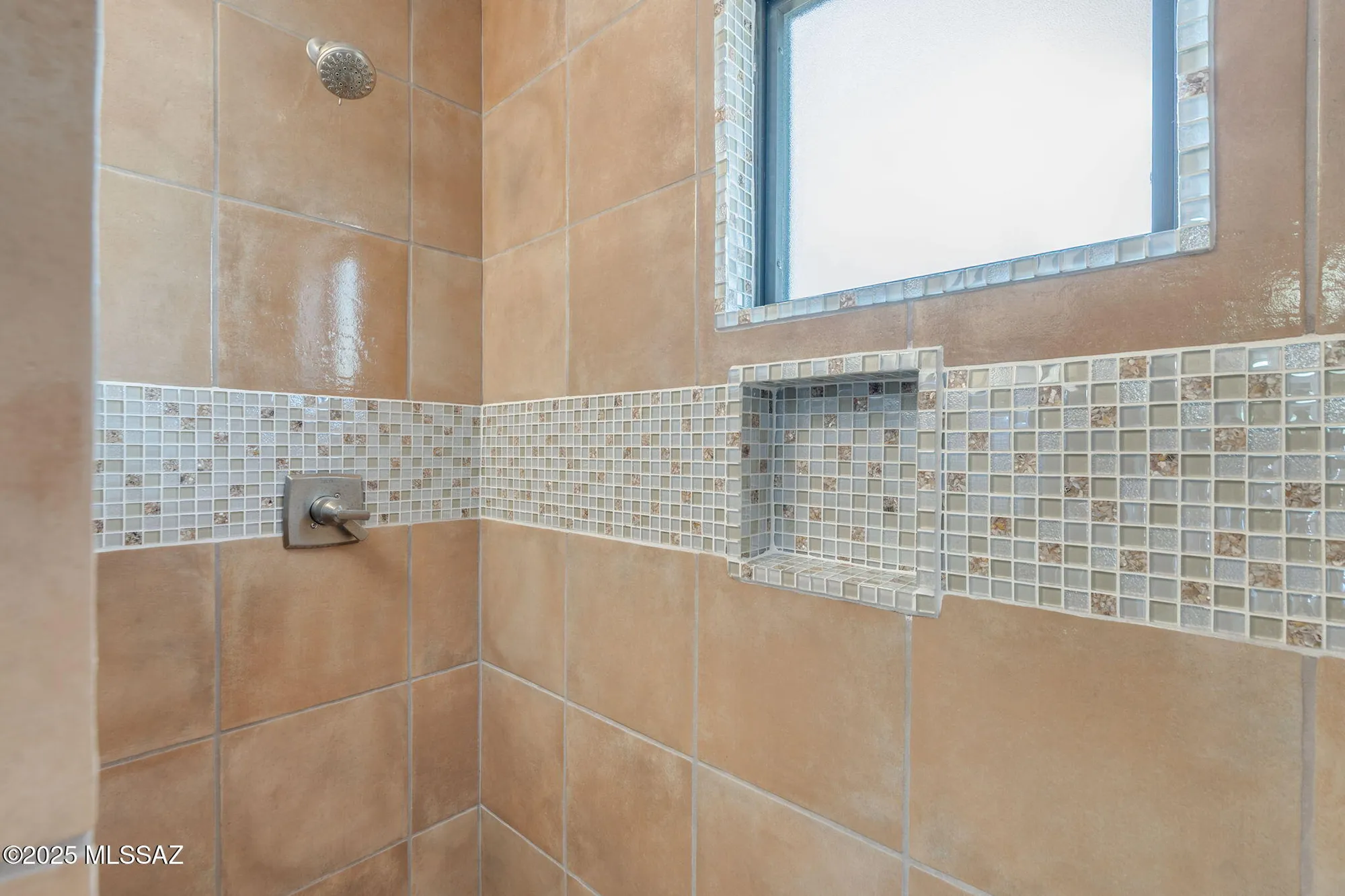 Property Slideshow image 32 of 50 | 1534 e bright angel dr, Oro Valley, AZ, 85755