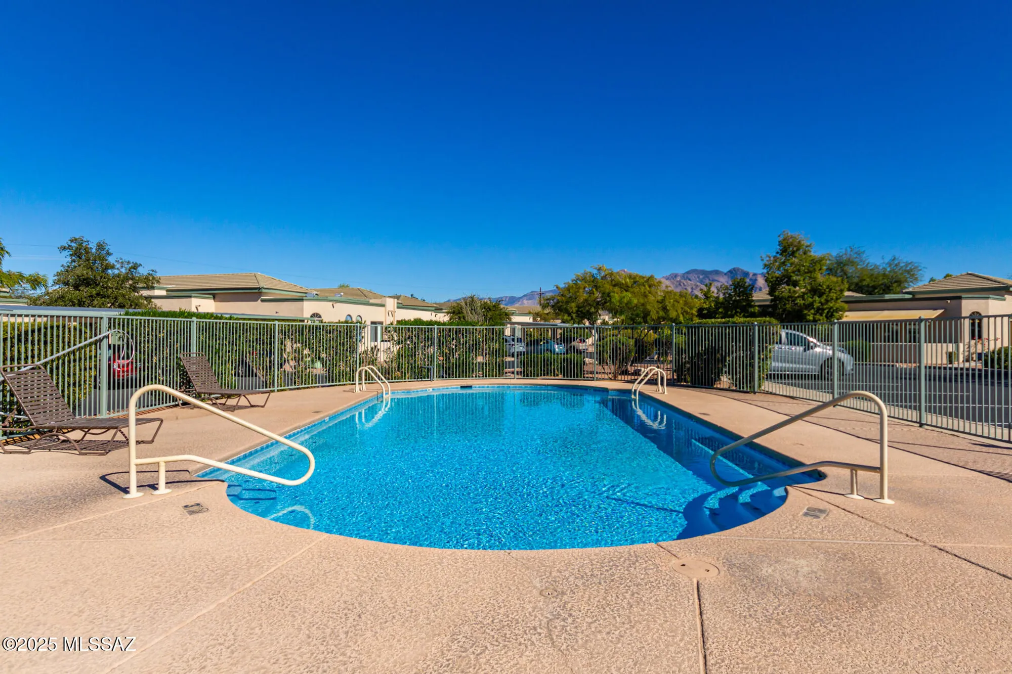 Property Slideshow image 31 of 36 | 2372 w via di silvio, Tucson, AZ, 85741
