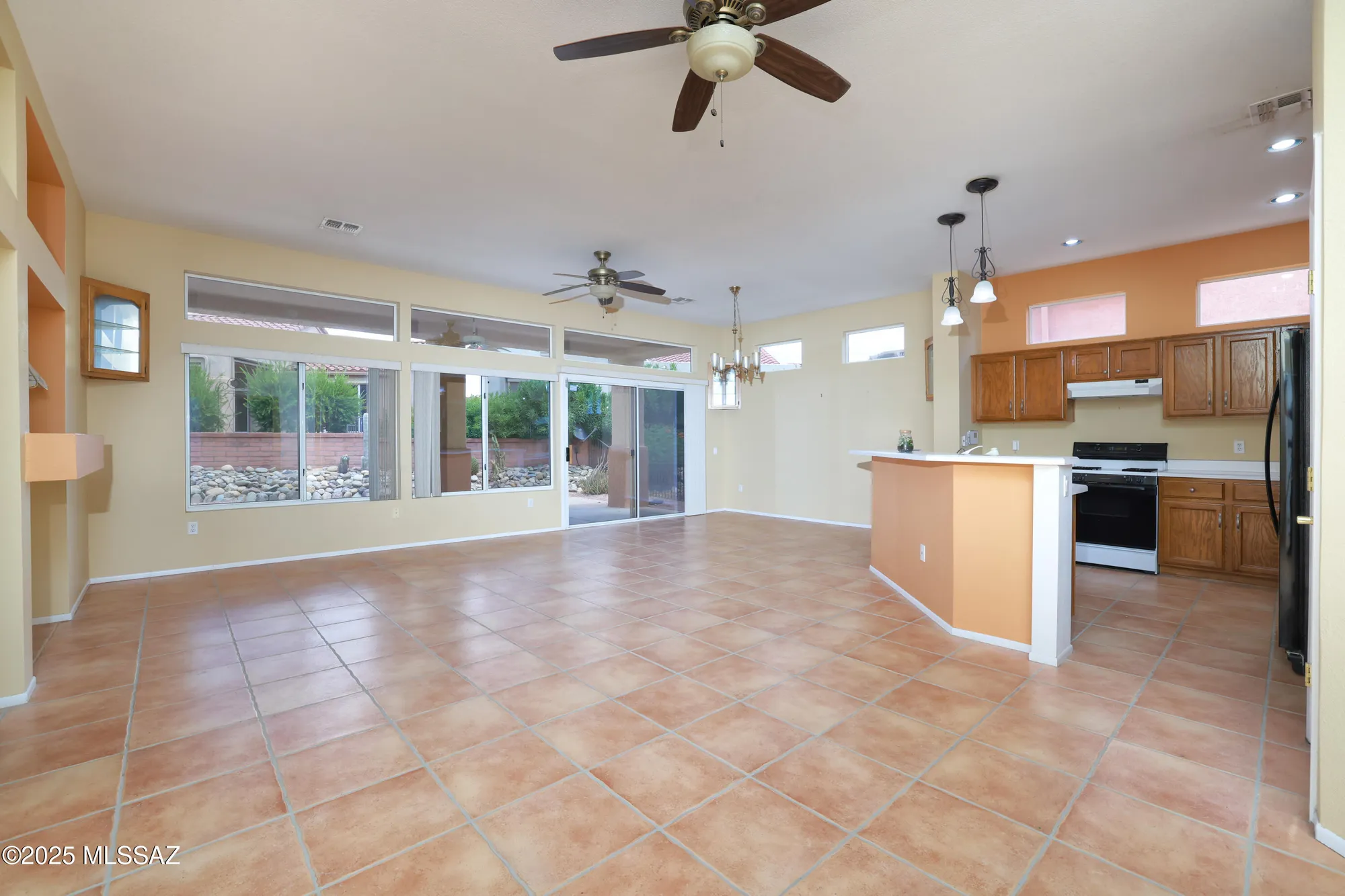 Property Slideshow image 13 of 23 | 2295 e montrose canyon dr, Oro Valley, AZ, 85755