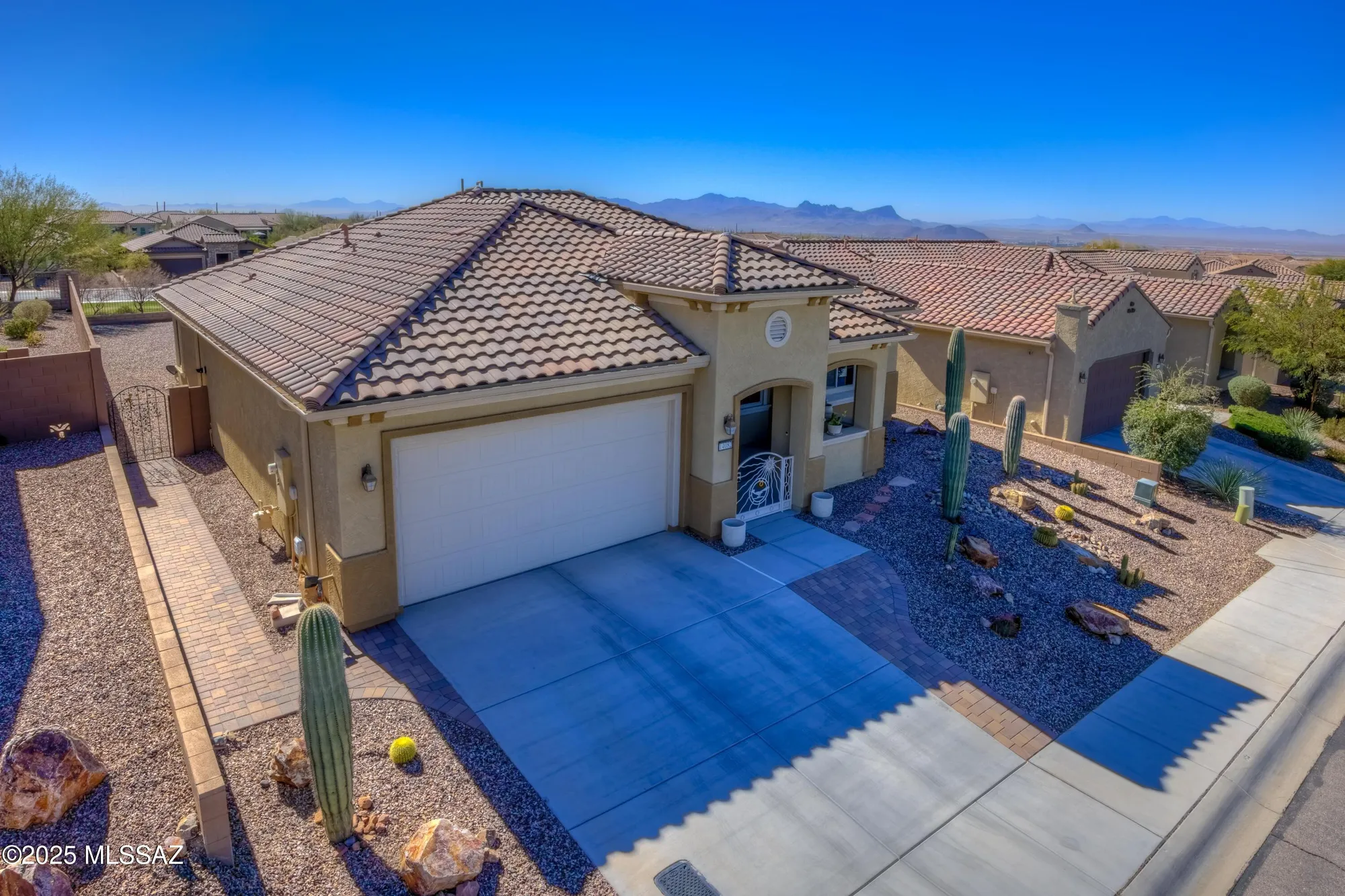 Property Slideshow image 3 of 31 | 14082 n del webb trl, Marana, AZ, 85658