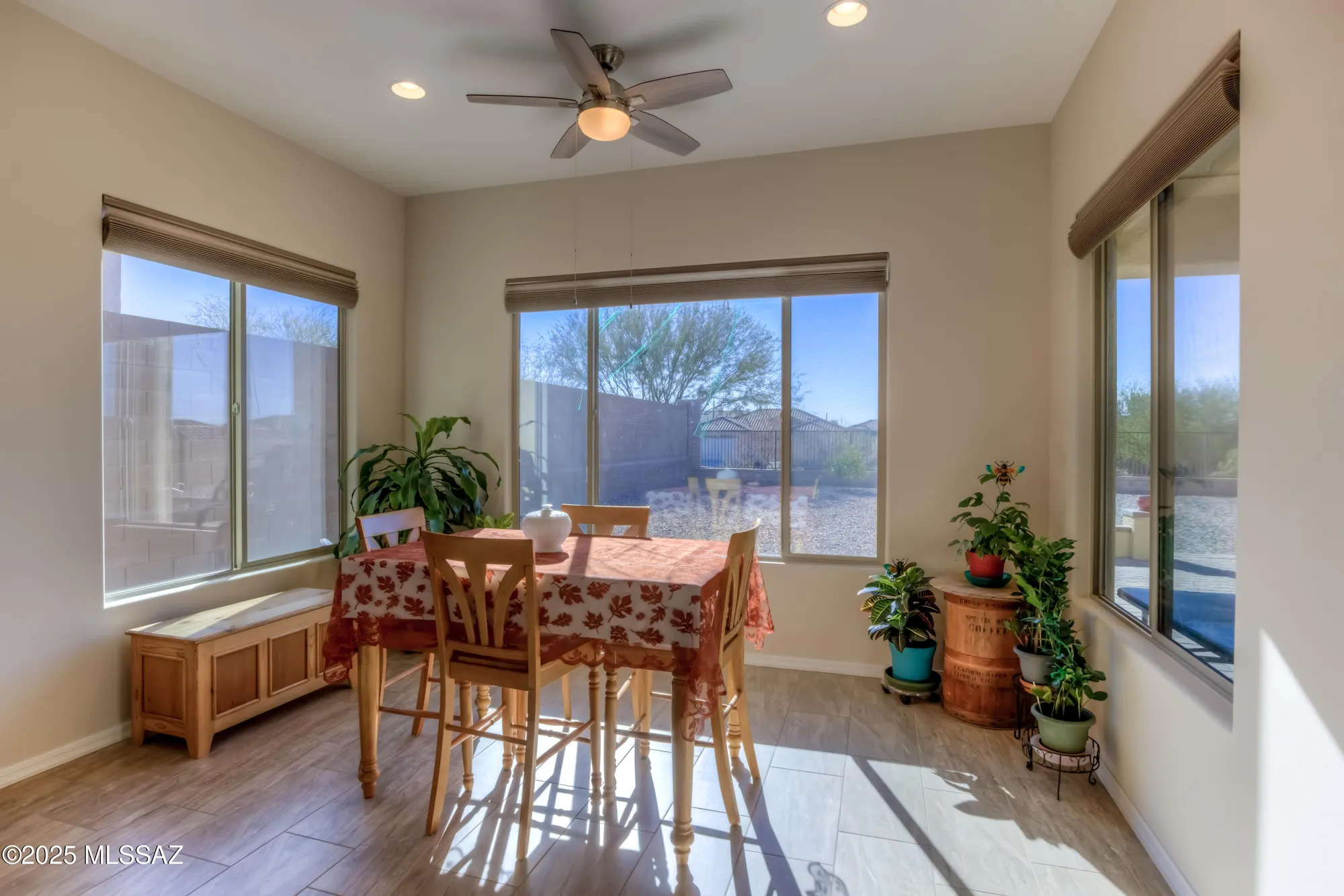 Property Slideshow image 12 of 31 | 14082 n del webb trl, Marana, AZ, 85658