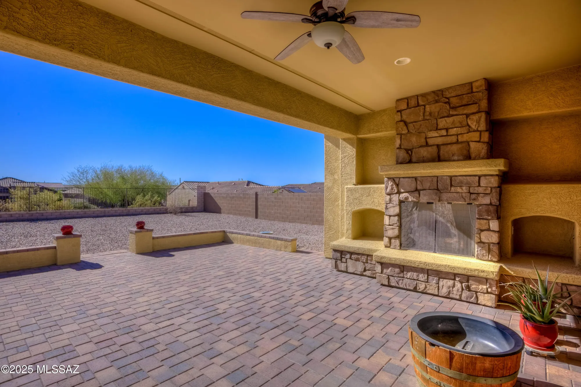 Property Slideshow image 20 of 31 | 14082 n del webb trl, Marana, AZ, 85658