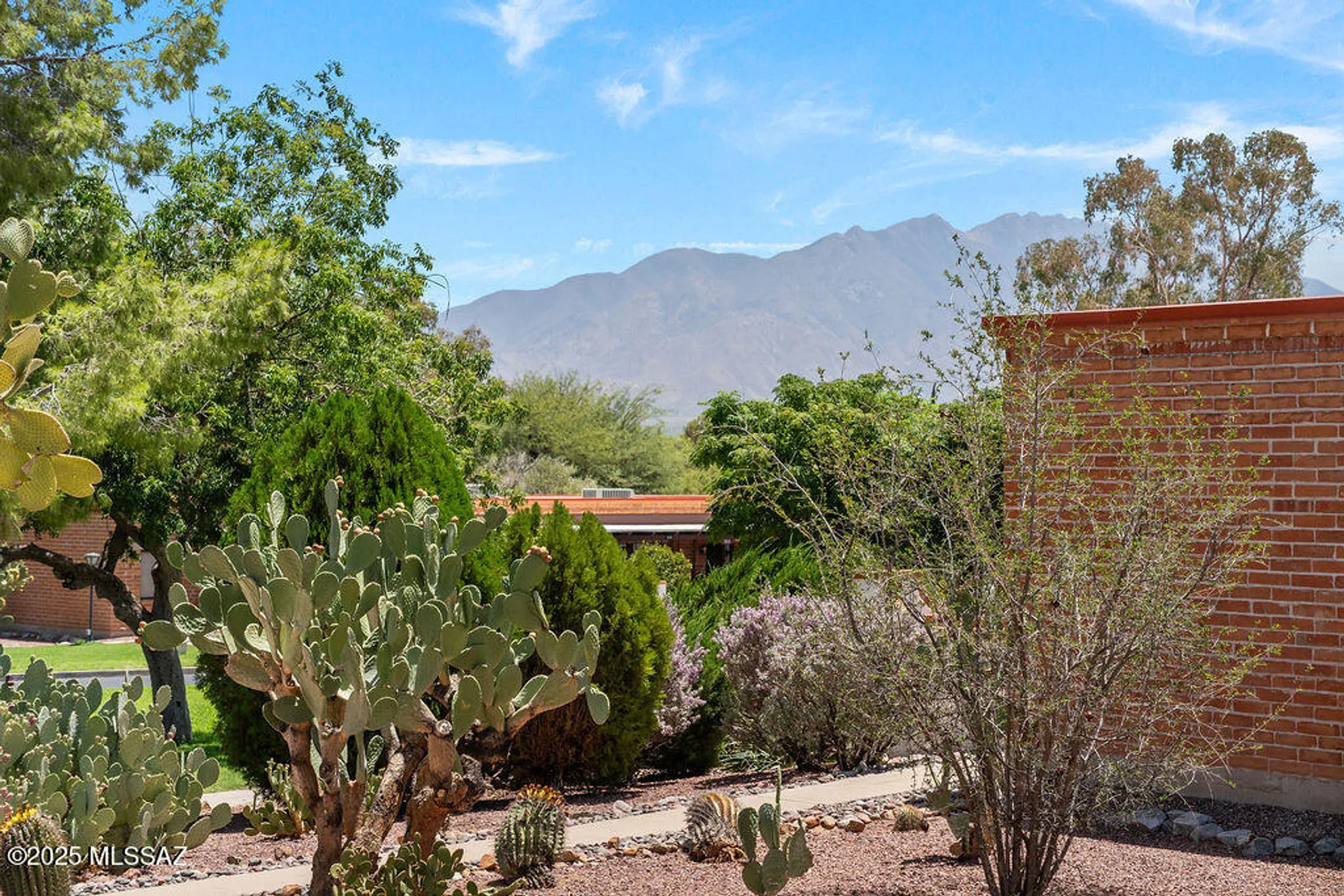 Property Slideshow image 6 of 29 | 364 s paseo lobo c, Green Valley, AZ, 85614