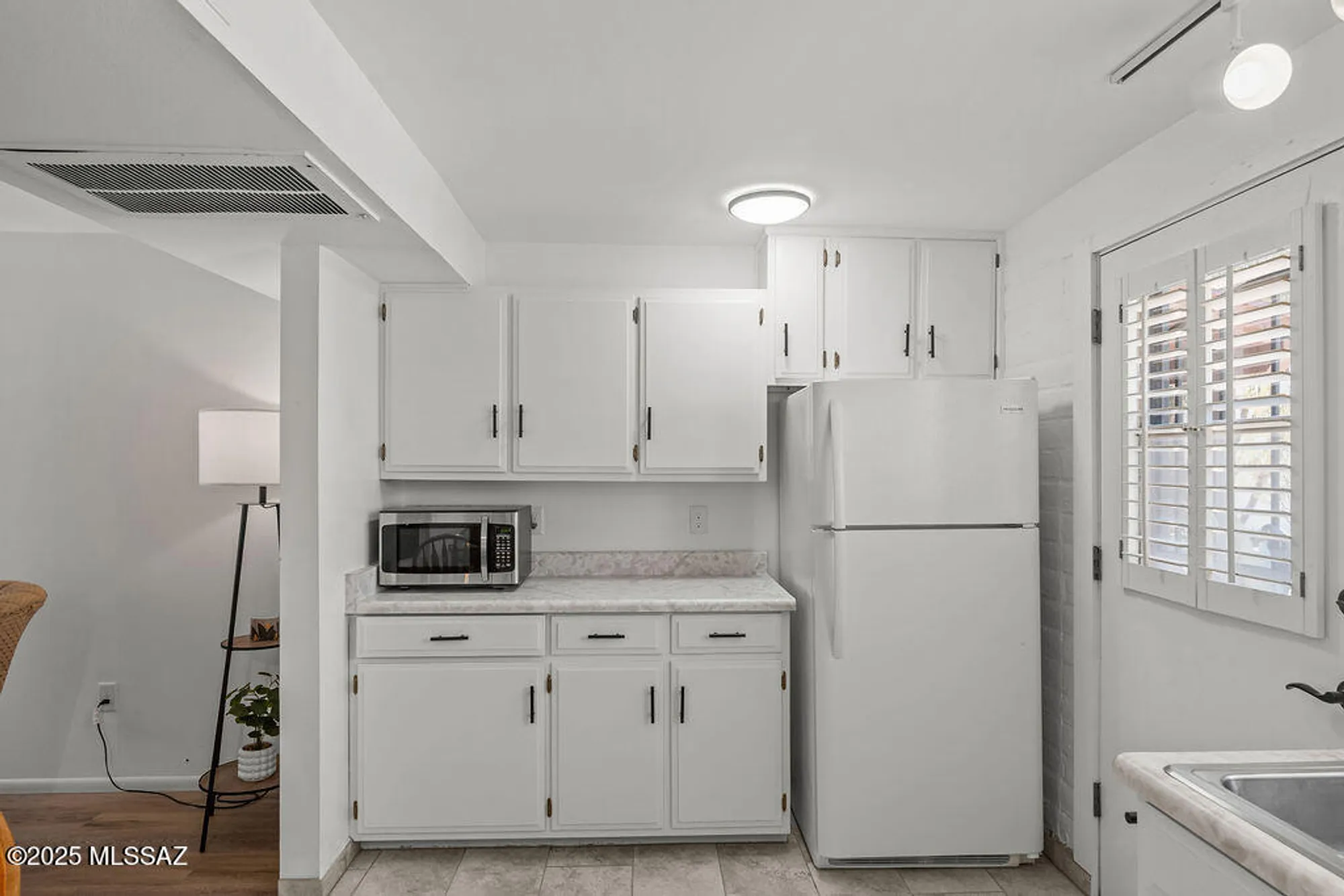 Property Slideshow image 12 of 29 | 364 s paseo lobo c, Green Valley, AZ, 85614