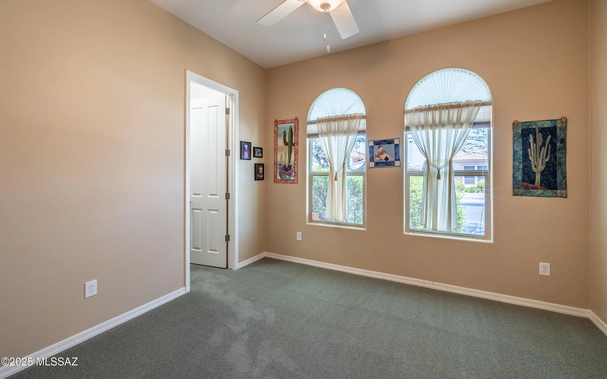 Property Slideshow image 21 of 33 | 6567 w whispering windmill ln, Marana, AZ, 85658