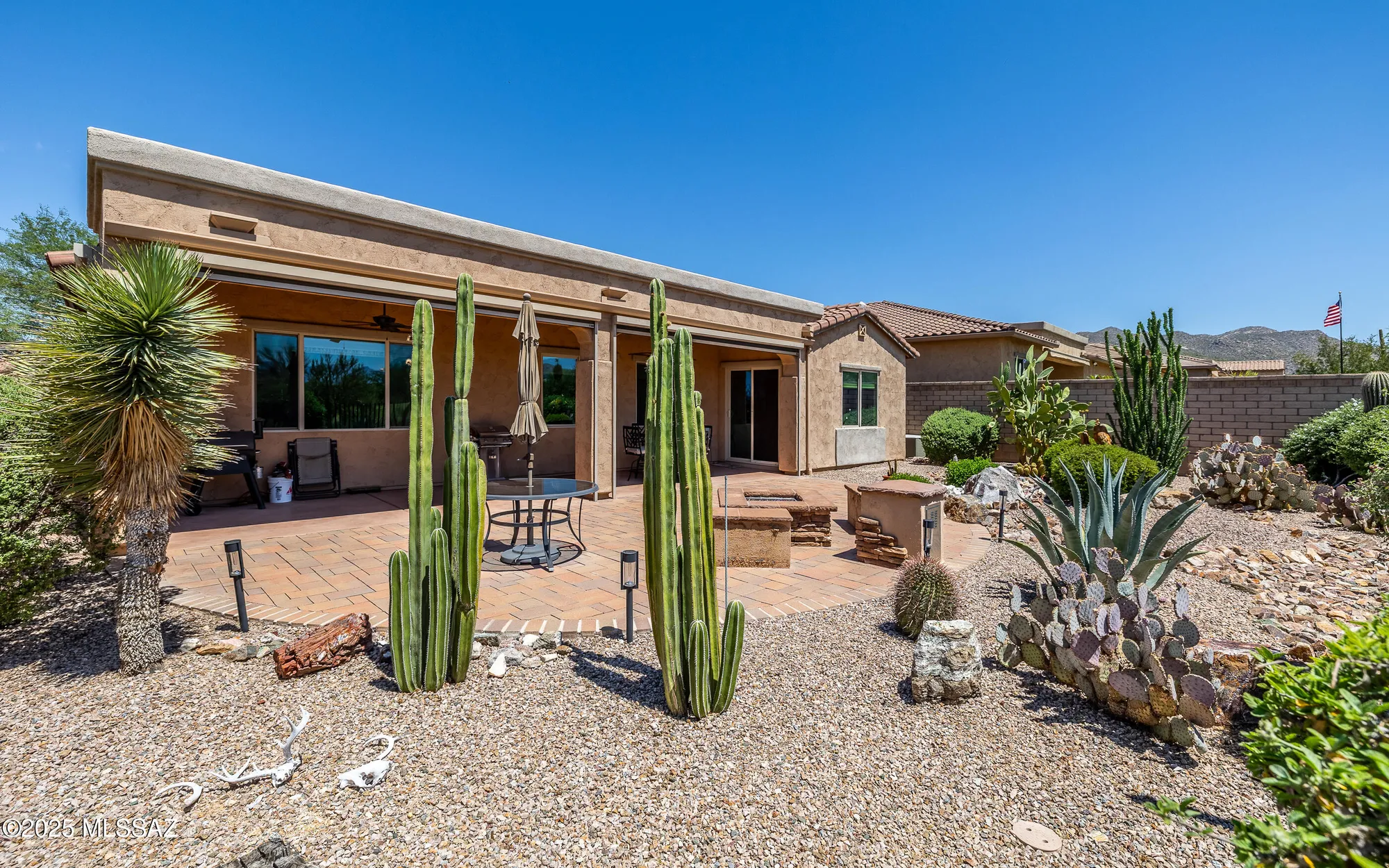 Property Slideshow image 27 of 33 | 6567 w whispering windmill ln, Marana, AZ, 85658