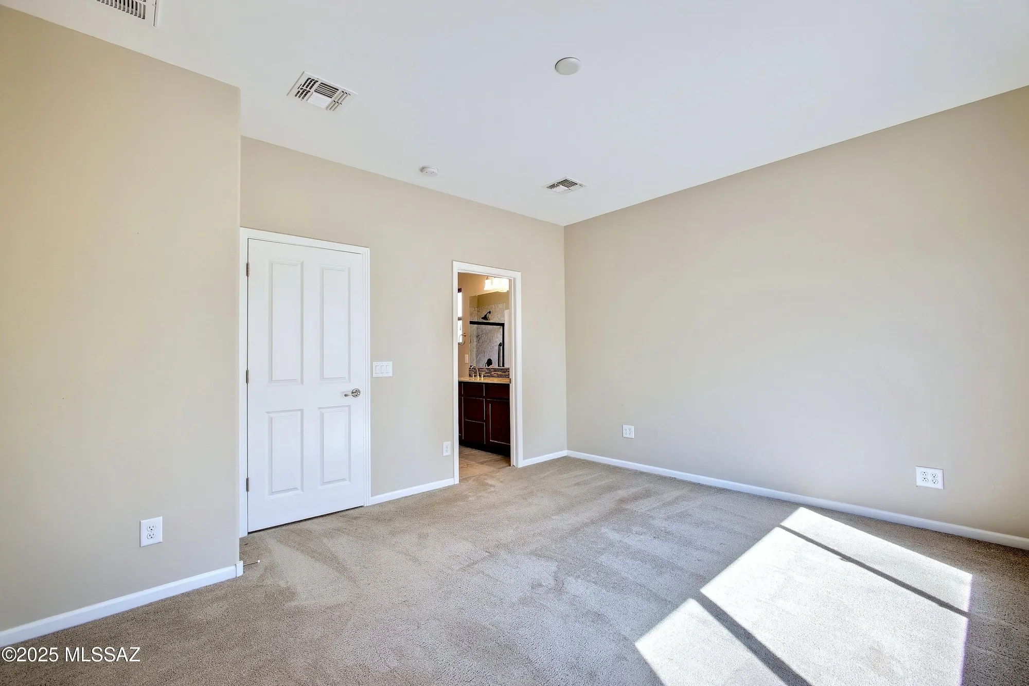 Property Slideshow image 9 of 48 | 1075 n echo ranch dr, Green Valley, AZ, 85614