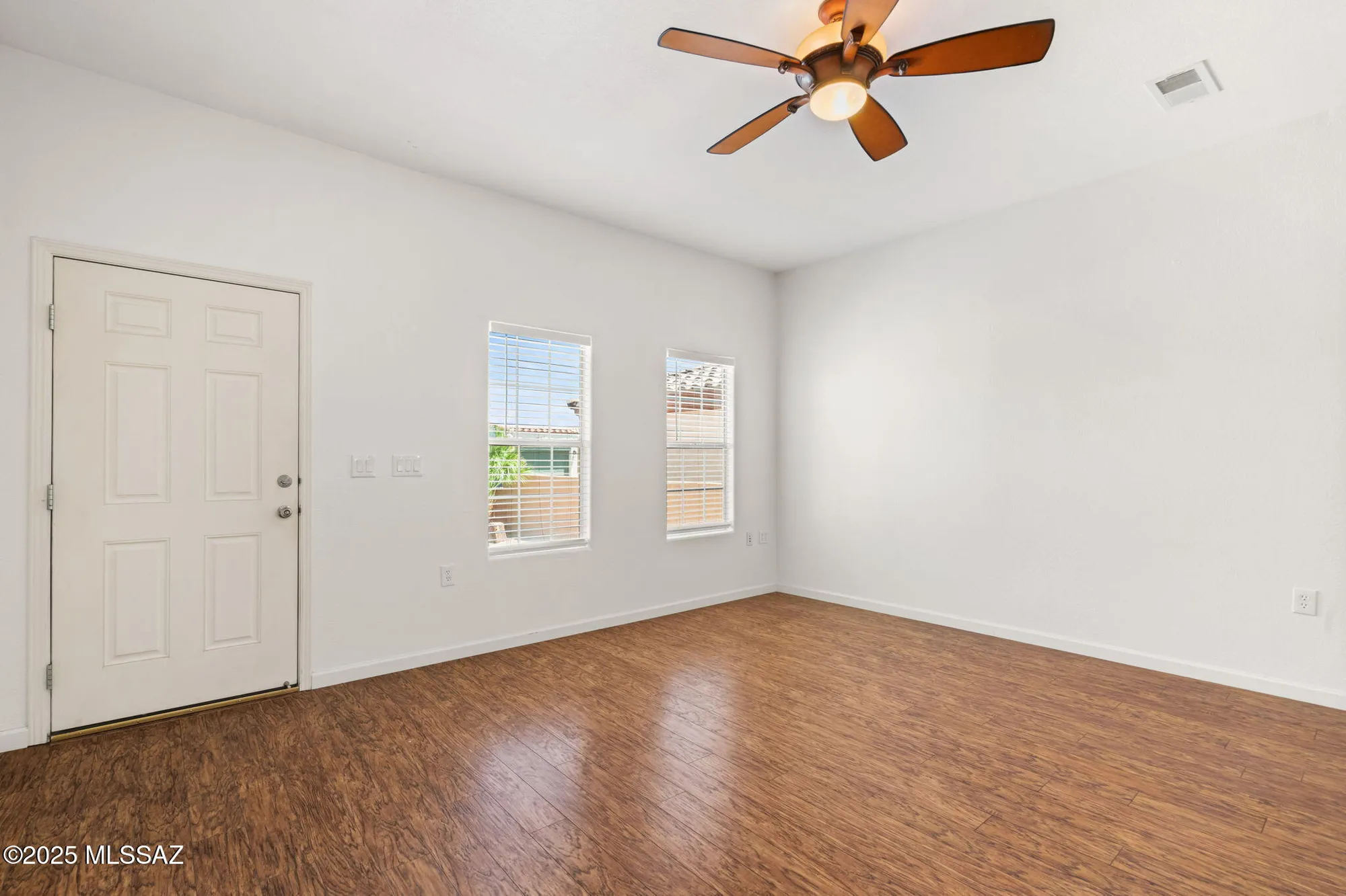 Property Slideshow image 7 of 37 | 1153 w calle querida, Sahuarita, AZ, 85629