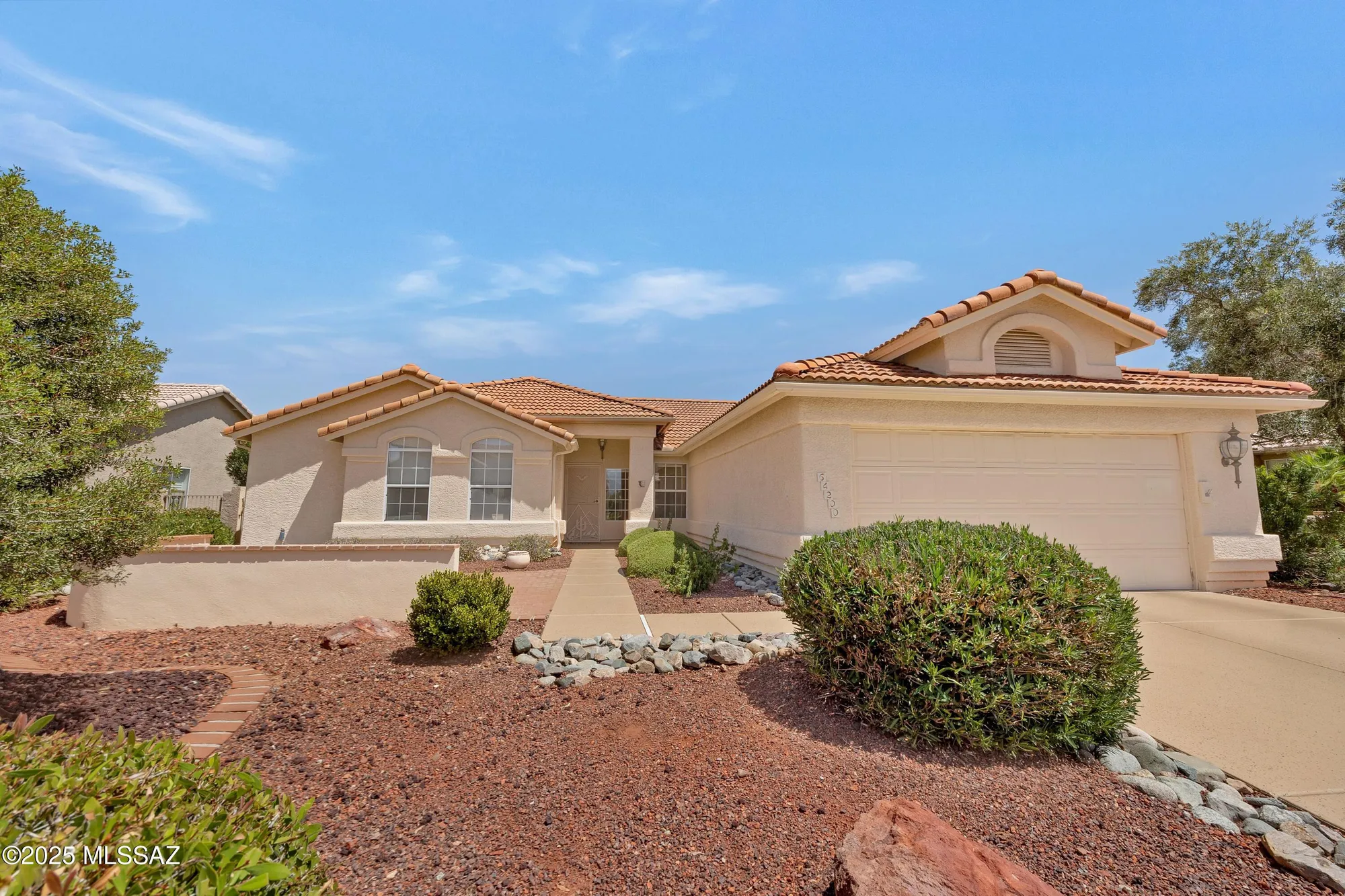 Property Slideshow image 2 of 47 | 64200 e greenbelt ln, Saddlebrooke, AZ, 85739