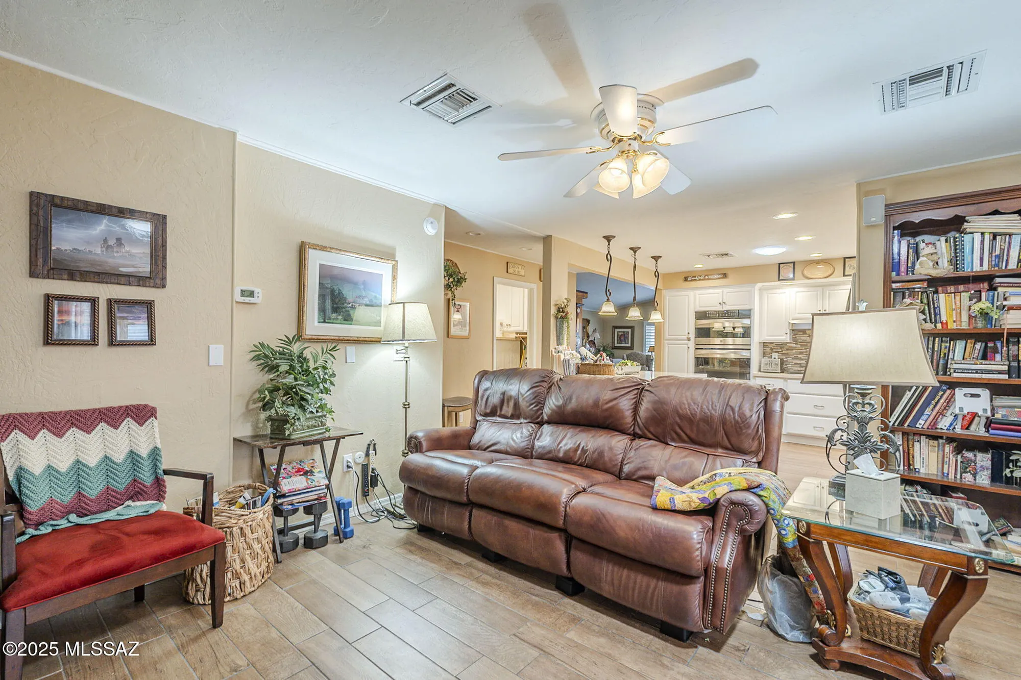 Property Slideshow image 12 of 42 | 20 w mesquite pl, Green Valley, AZ, 85614