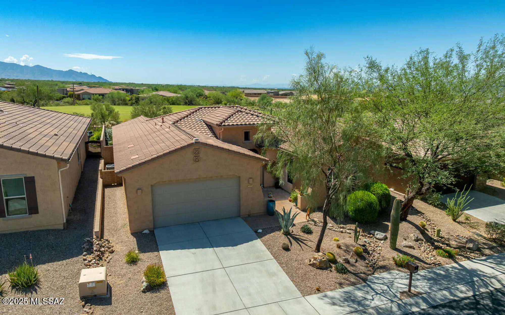 Property Slideshow image 25 of 33 | 6567 w whispering windmill ln, Marana, AZ, 85658