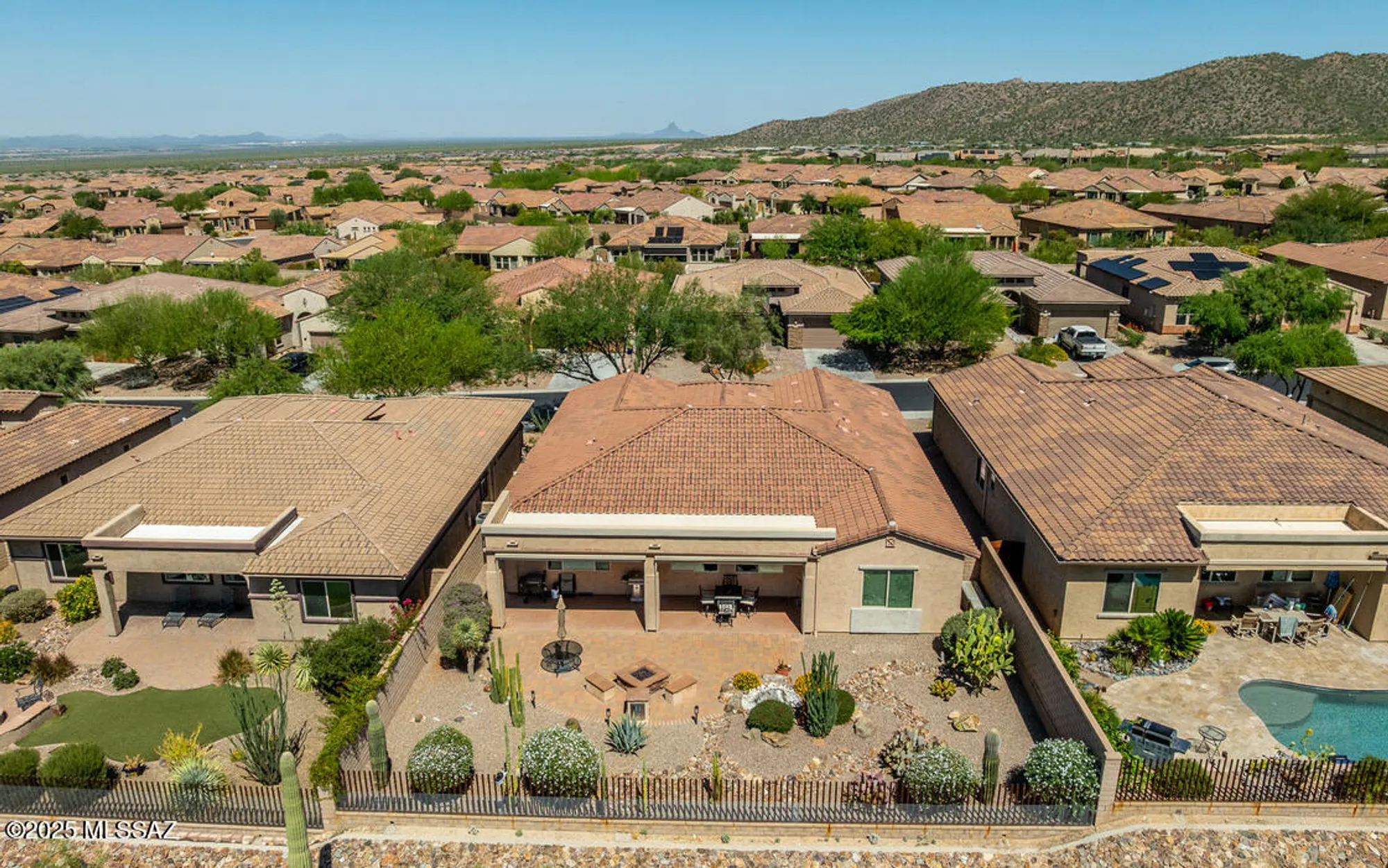 Property Slideshow image 30 of 33 | 6567 w whispering windmill ln, Marana, AZ, 85658