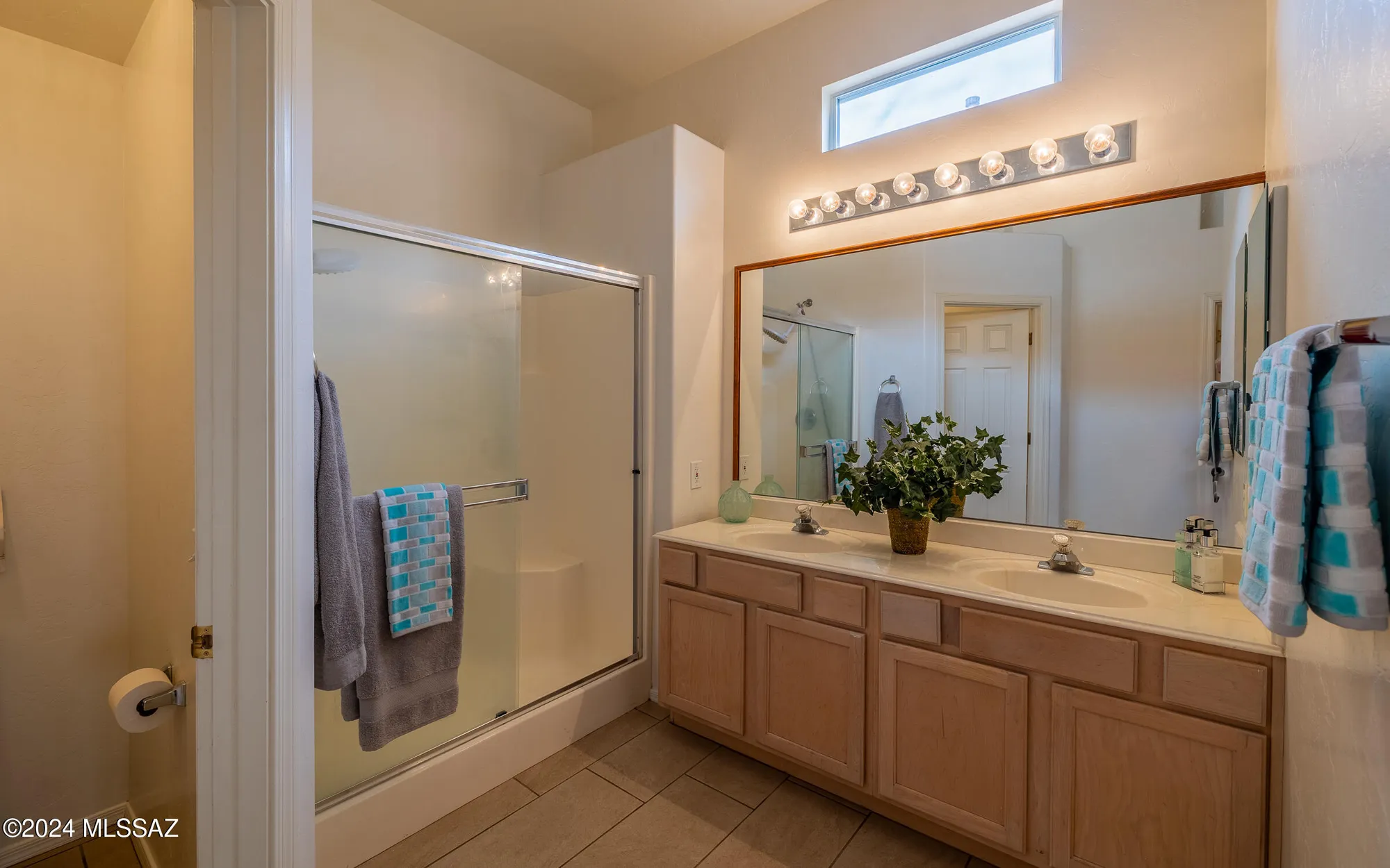 Property Slideshow image 17 of 39 | 13592 n heritage canyon dr, Marana, AZ, 85658