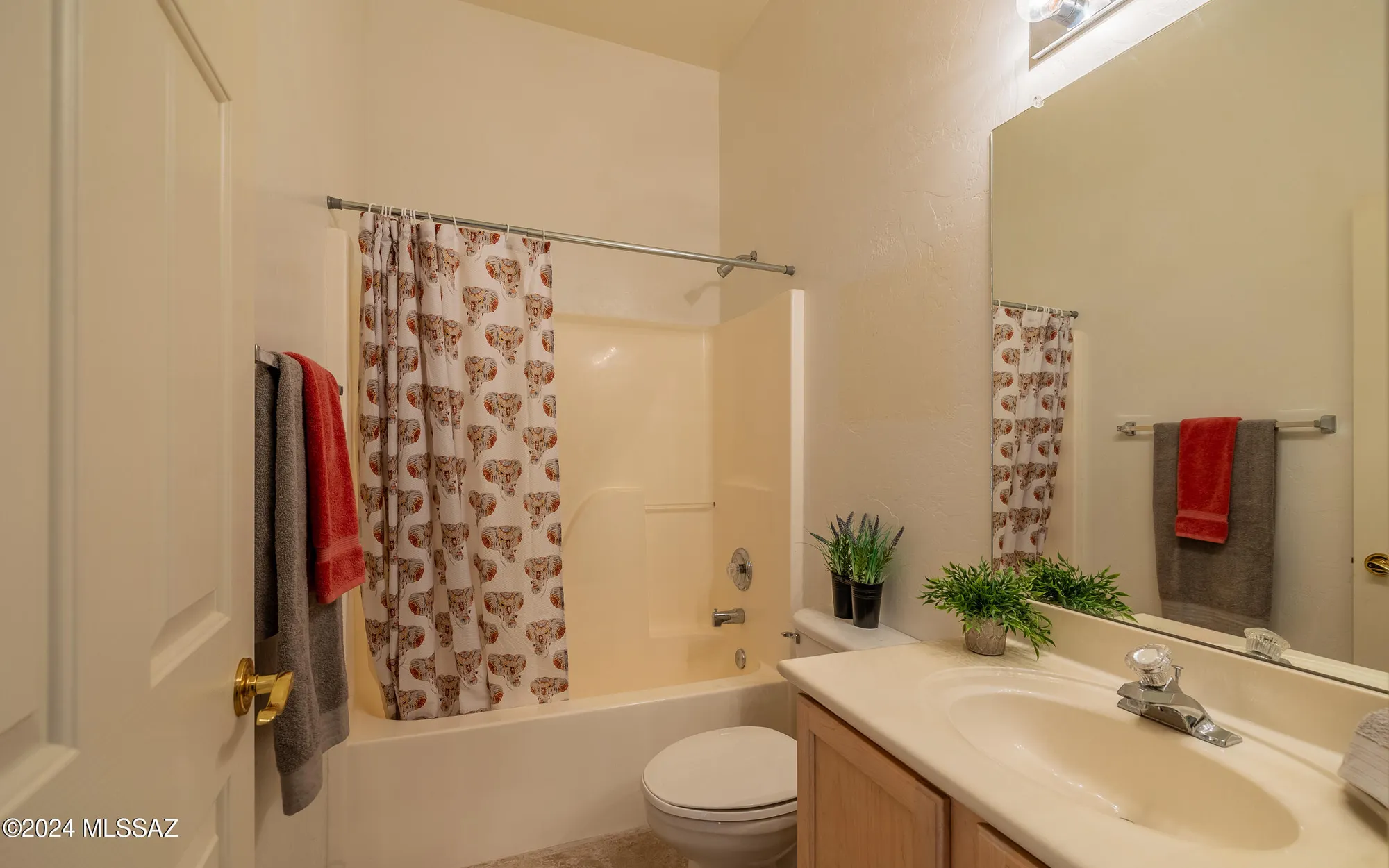 Property Slideshow image 20 of 39 | 13592 n heritage canyon dr, Marana, AZ, 85658