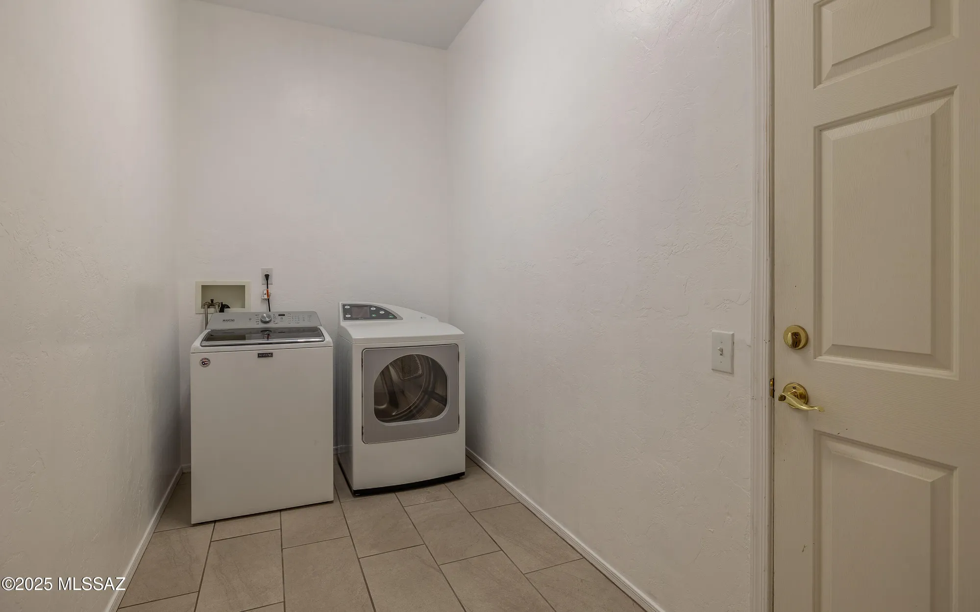 Property Slideshow image 21 of 39 | 13592 n heritage canyon dr, Marana, AZ, 85658