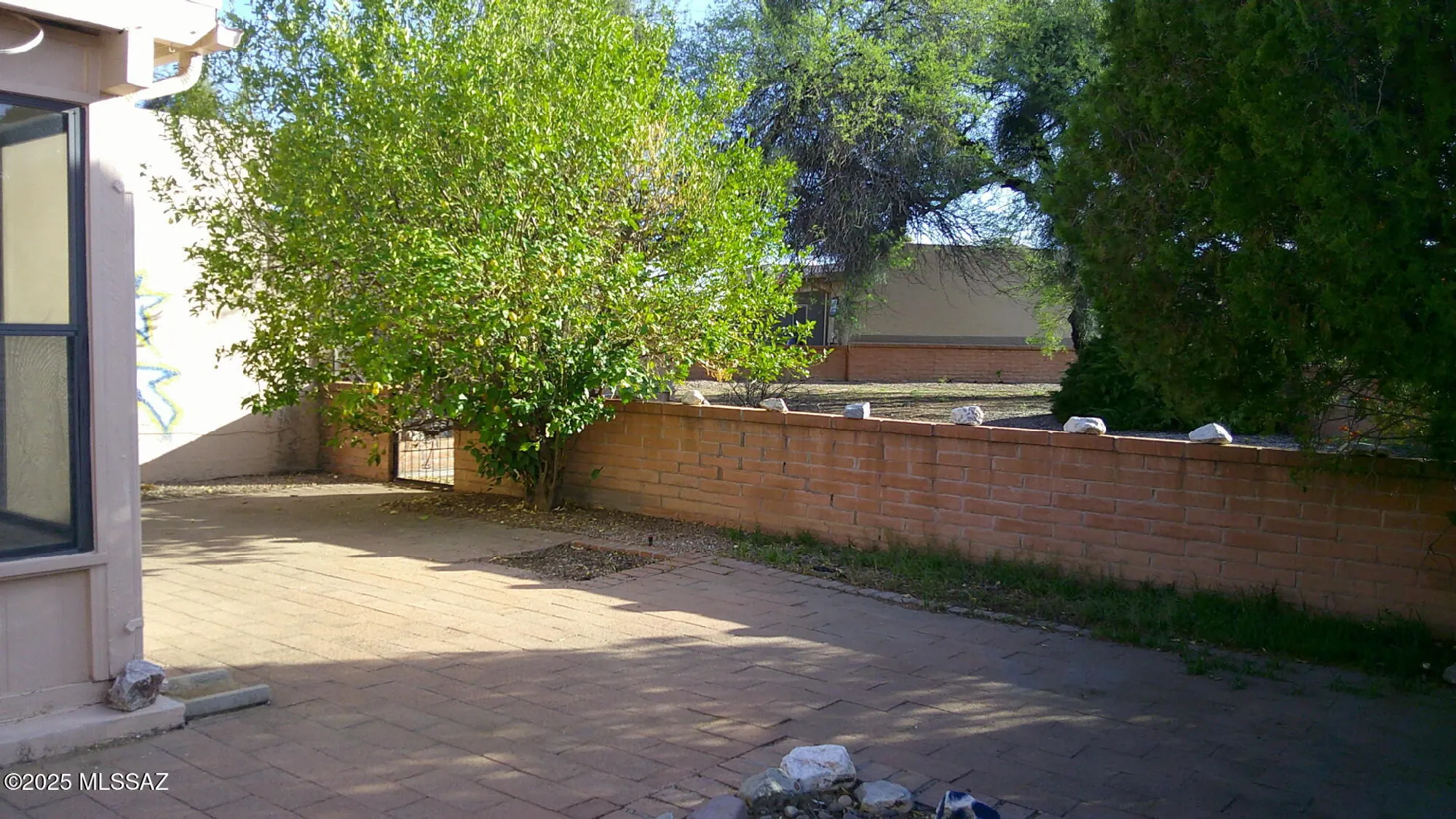 Property Slideshow image 3 of 14 | 352 e paseo verde, Green Valley, AZ, 85614