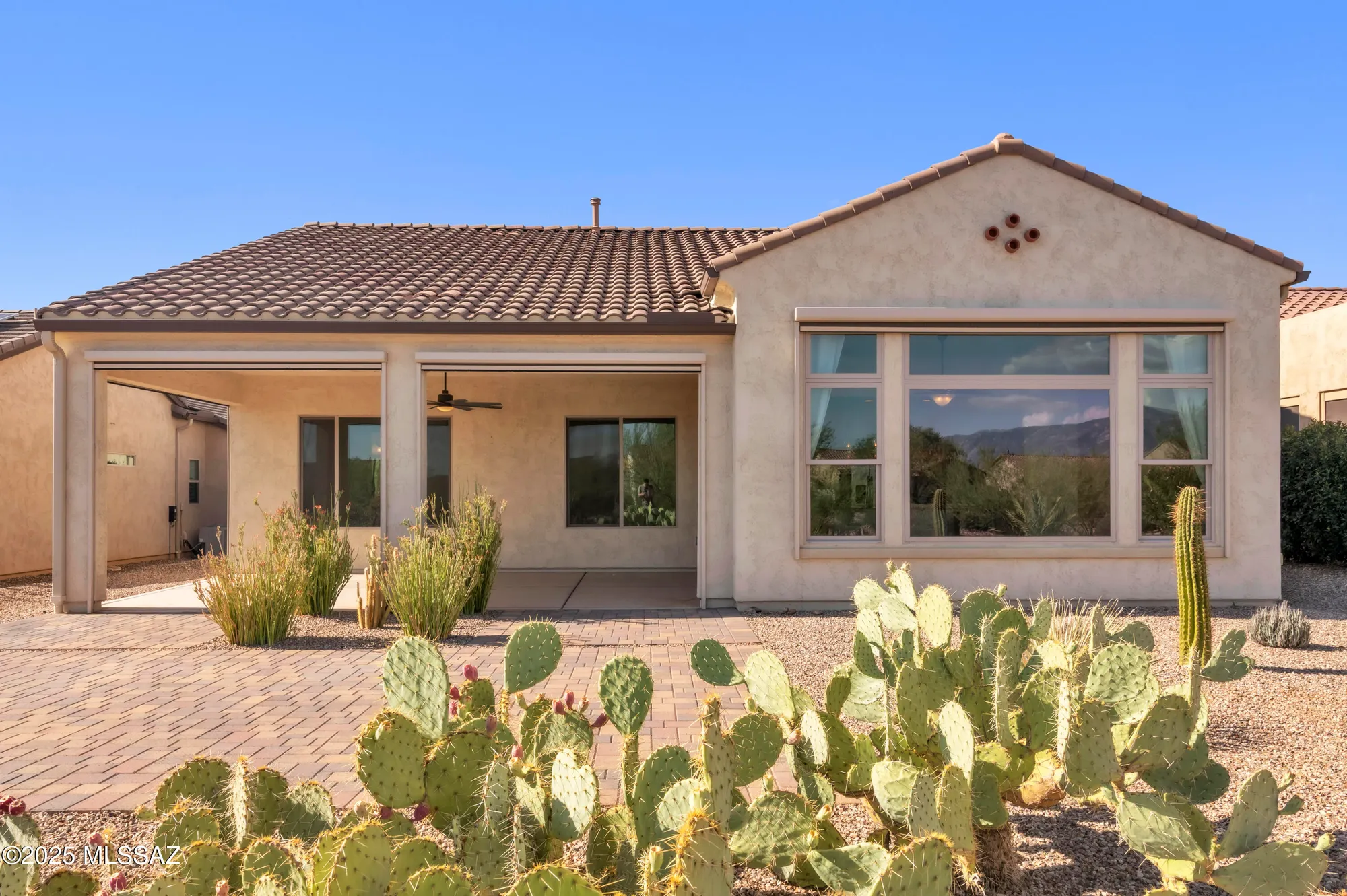 Property Slideshow image 12 of 30 | 61403 e dead wood trl, Oracle, AZ, 85623