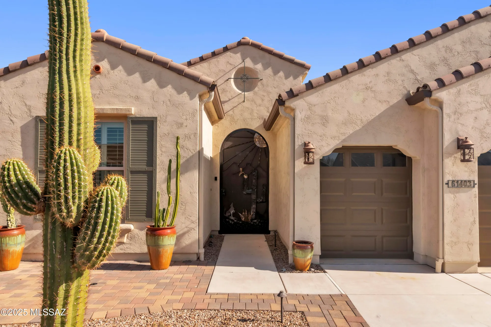 Property Slideshow image 1 of 30 | 61403 e dead wood trl, Oracle, AZ, 85623