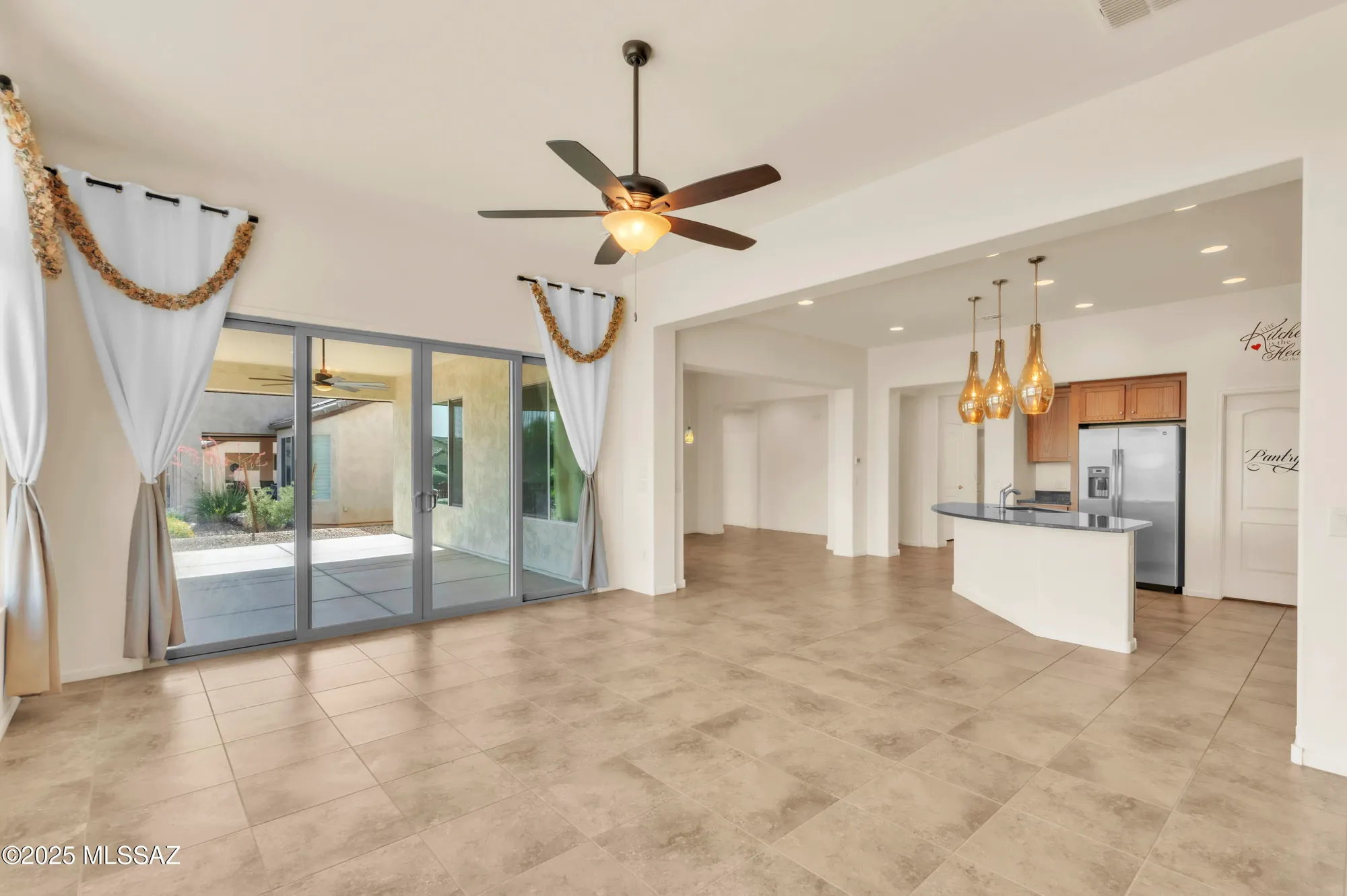 Property Slideshow image 21 of 30 | 61403 e dead wood trl, Oracle, AZ, 85623