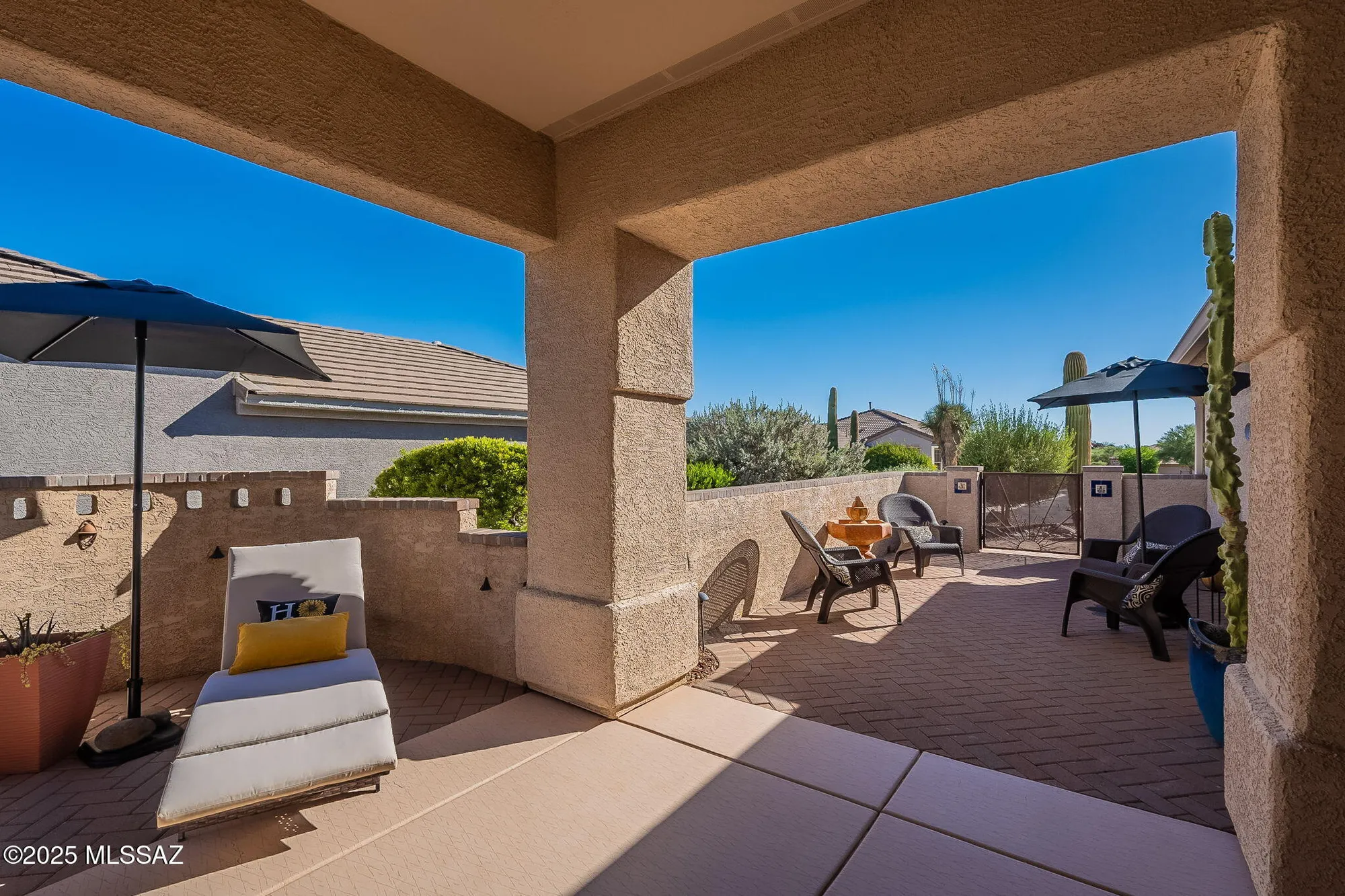 Property Slideshow image 4 of 47 | 13634 n holly grape dr, Marana, AZ, 85658