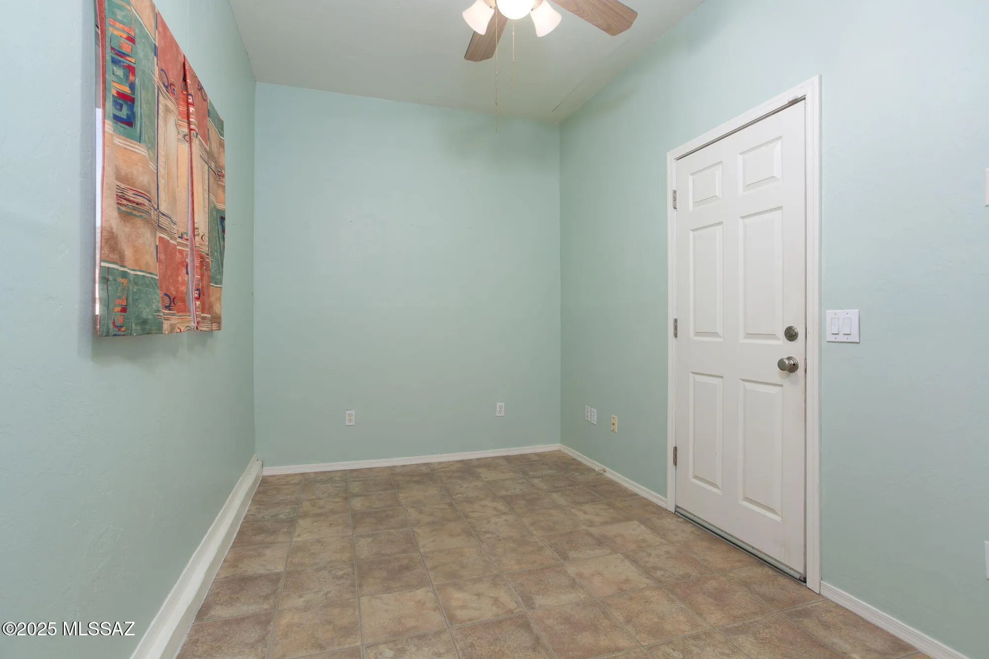 Property Slideshow image 23 of 36 | 9454 n whispering shadows way, Tucson, AZ, 85743