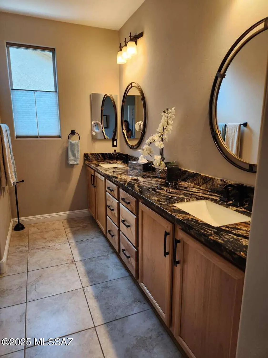 Property Slideshow image 18 of 43 | 7100 w cliff spring trl, Marana, AZ, 85658