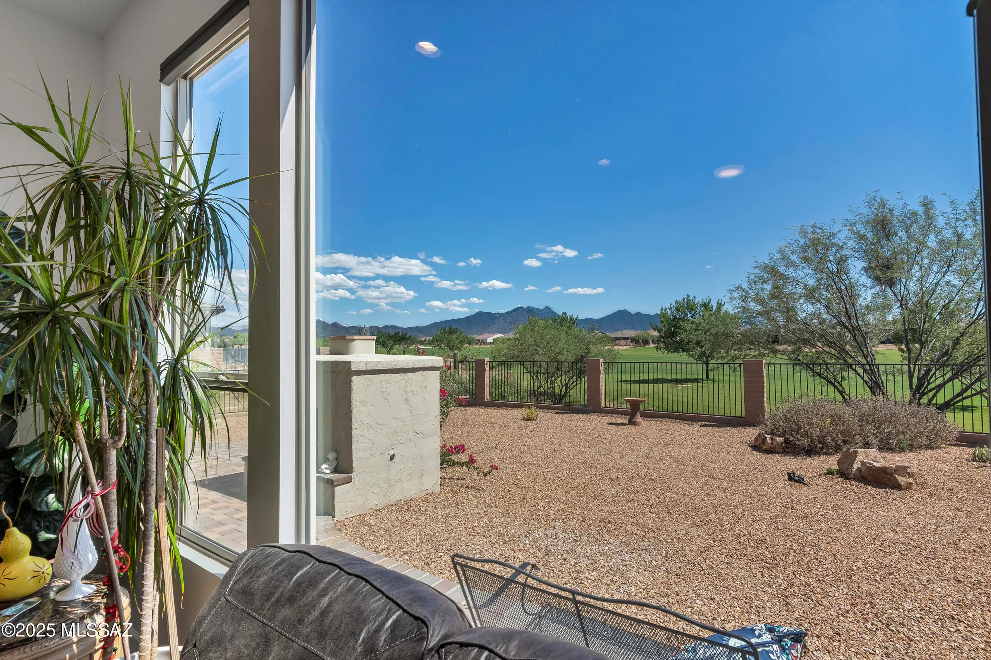 Property Slideshow image 9 of 49 | 2460 e copper valley way, Green Valley, AZ, 85614