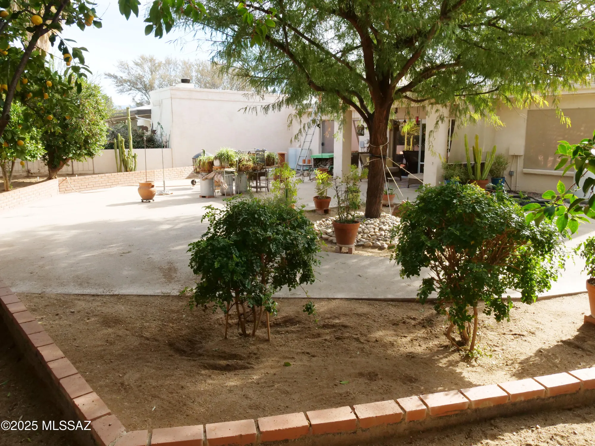 Property Slideshow image 41 of 48 | 7921 n casas carmen, Tucson, AZ, 85742