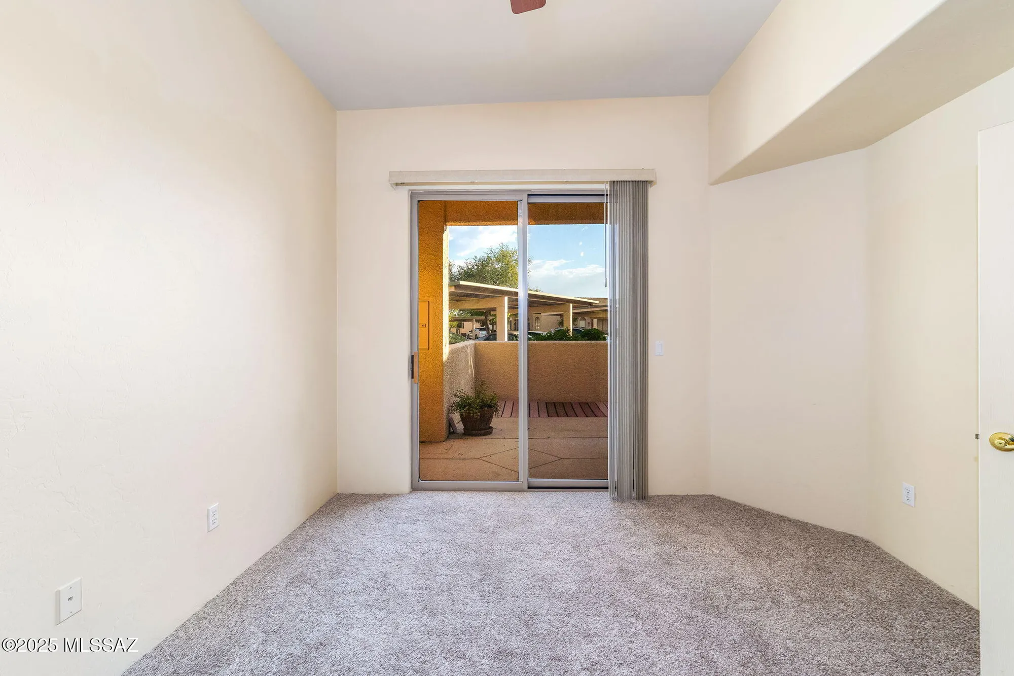 Property Slideshow image 16 of 36 | 2376 w via di silvio, Tucson, AZ, 85741