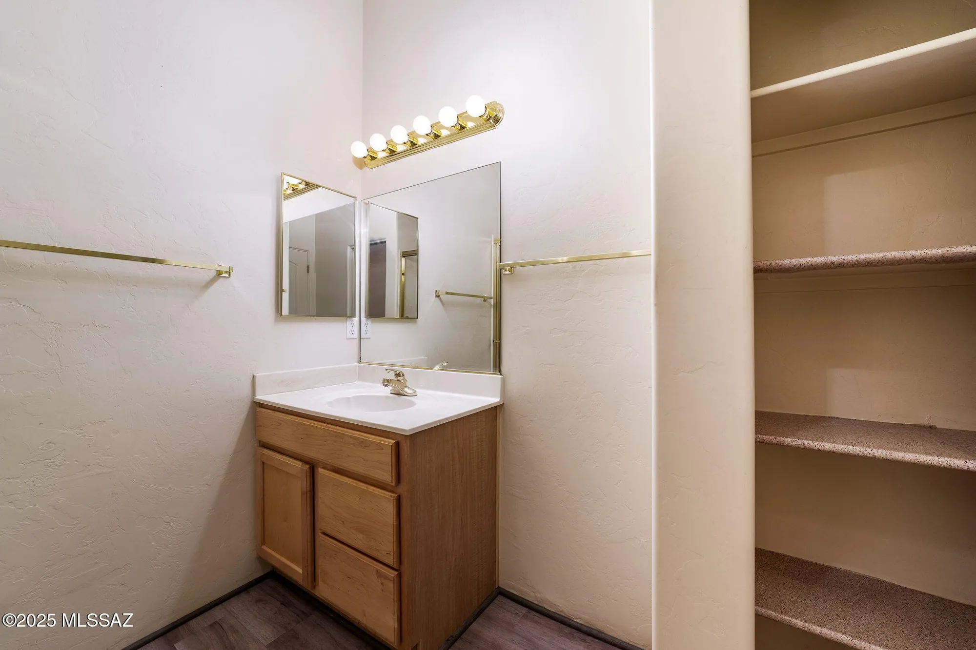 Property Slideshow image 20 of 36 | 2376 w via di silvio, Tucson, AZ, 85741