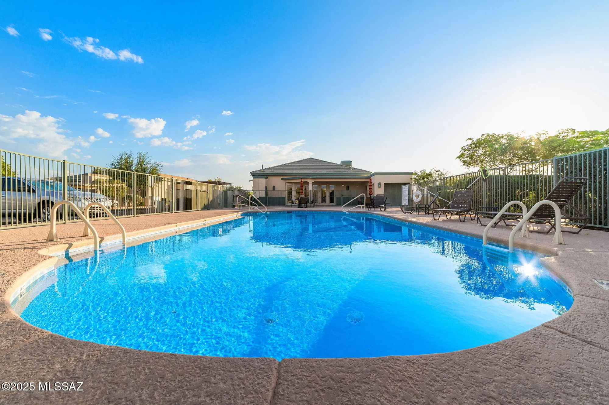 Property Slideshow image 33 of 36 | 2376 w via di silvio, Tucson, AZ, 85741