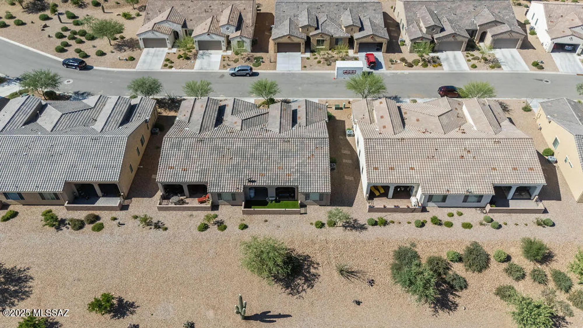 Property Slideshow image 3 of 33 | 1477 e basalt dr, Green Valley, AZ, 85614