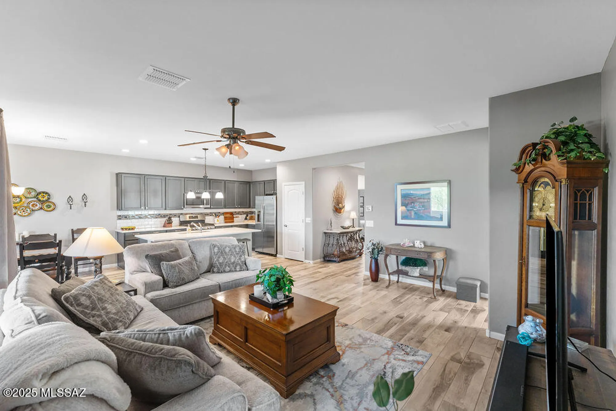 Property Slideshow image 14 of 33 | 1477 e basalt dr, Green Valley, AZ, 85614