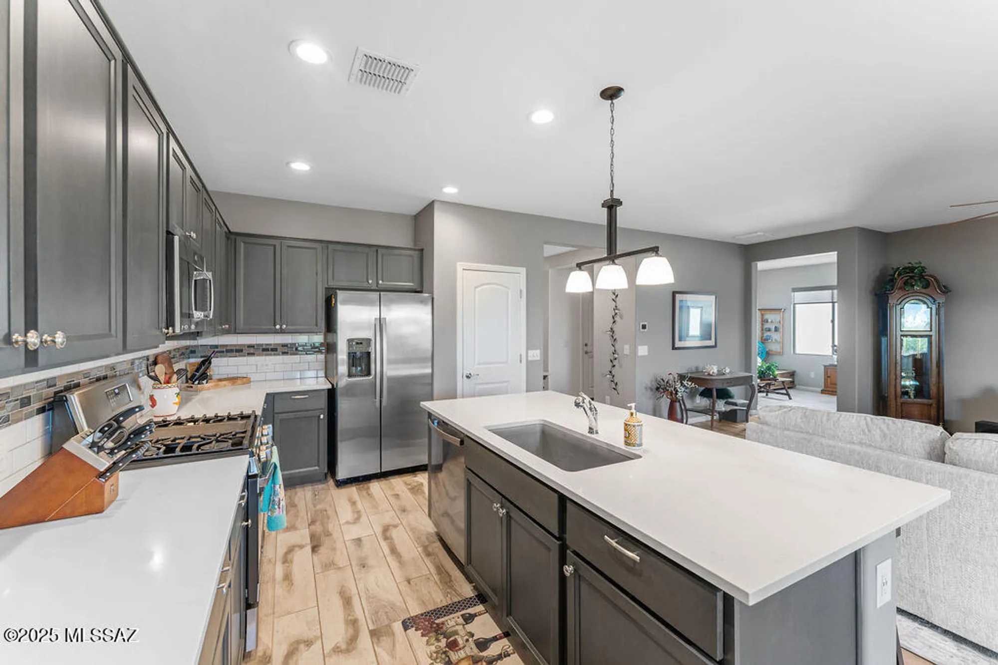 Property Slideshow image 18 of 33 | 1477 e basalt dr, Green Valley, AZ, 85614