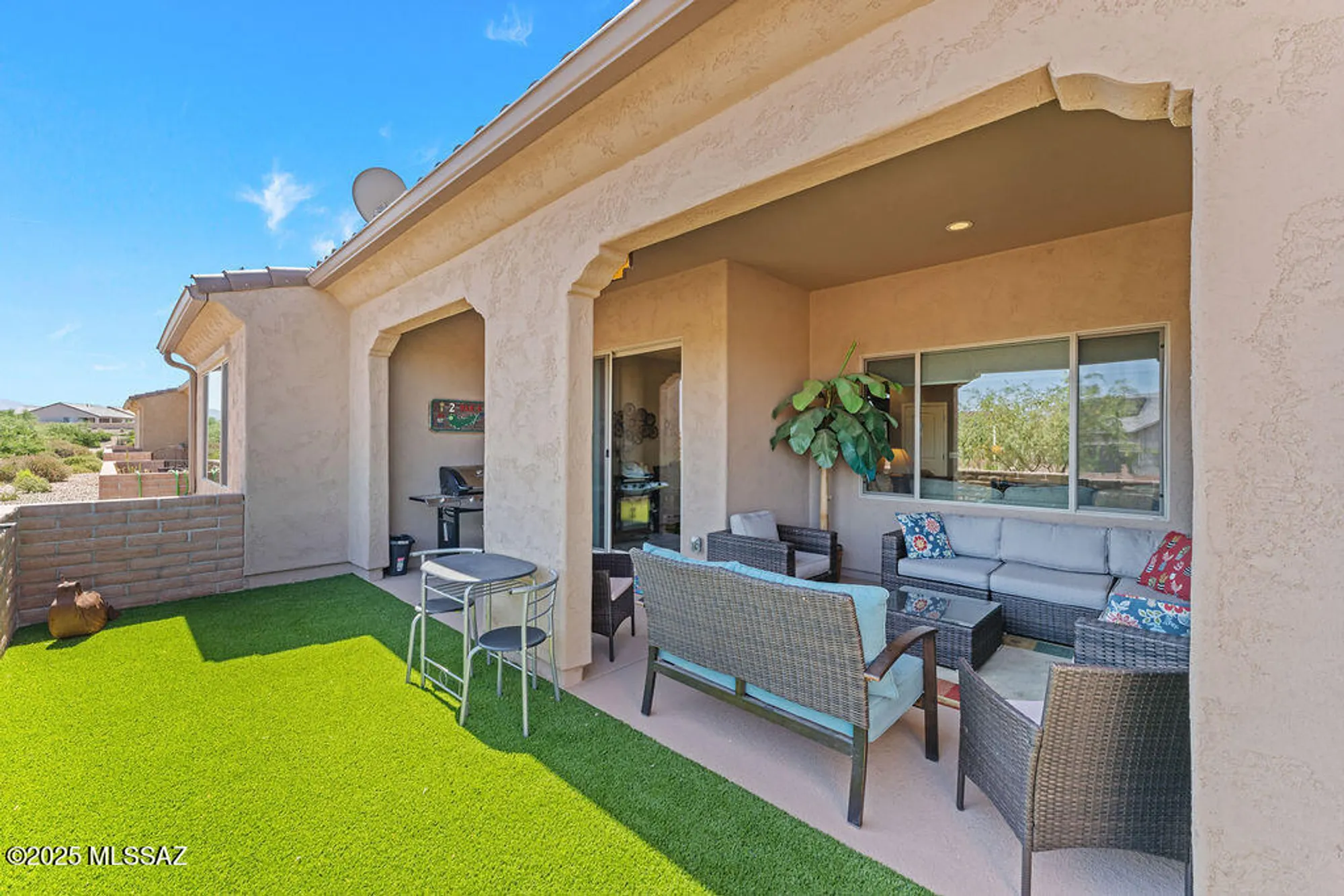 Property Slideshow image 31 of 33 | 1477 e basalt dr, Green Valley, AZ, 85614