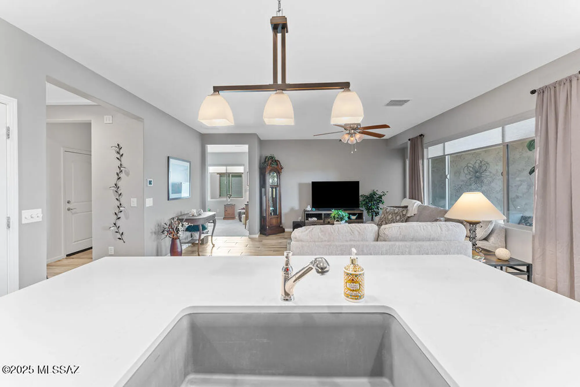 Property Slideshow image 19 of 33 | 1477 e basalt dr, Green Valley, AZ, 85614