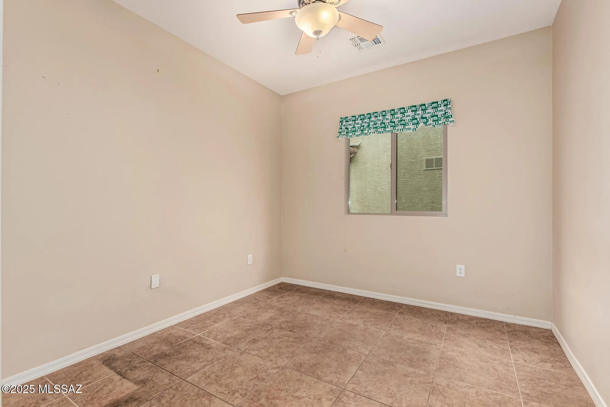 Property Slideshow image 25 of 50 | 14235 s via del farolito, Sahuarita, AZ, 85629
