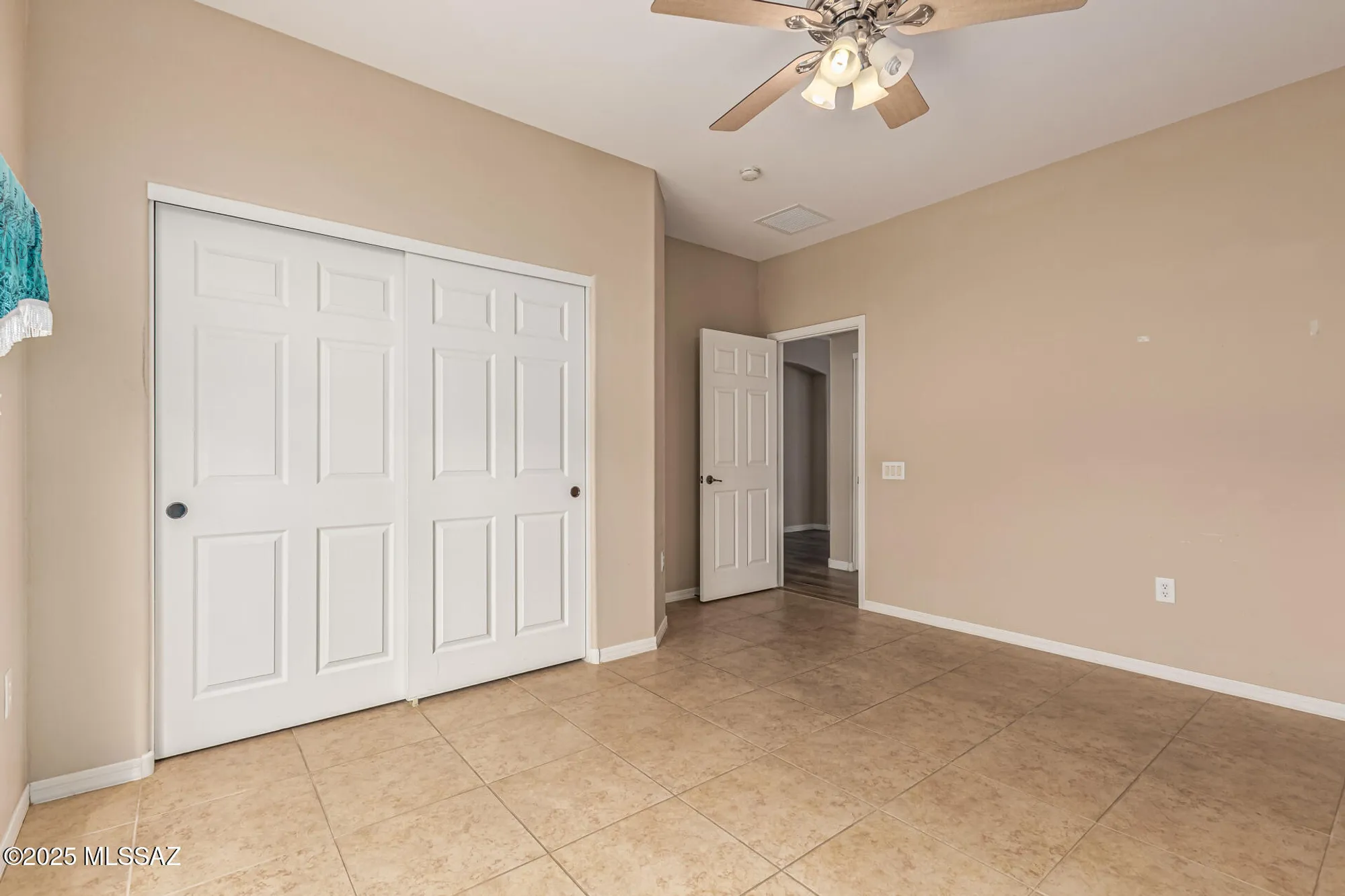 Property Slideshow image 27 of 50 | 14235 s via del farolito, Sahuarita, AZ, 85629