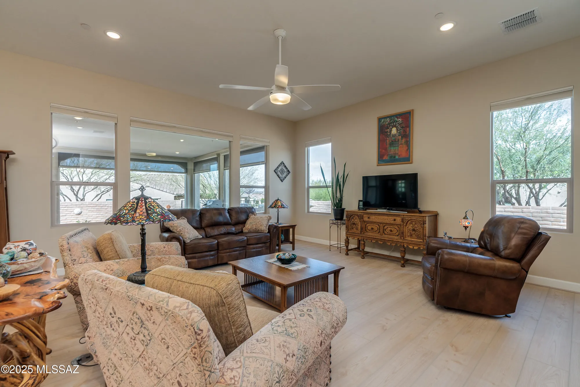 Property Slideshow image 10 of 50 | 495 n hale dr, Green Valley, AZ, 85614