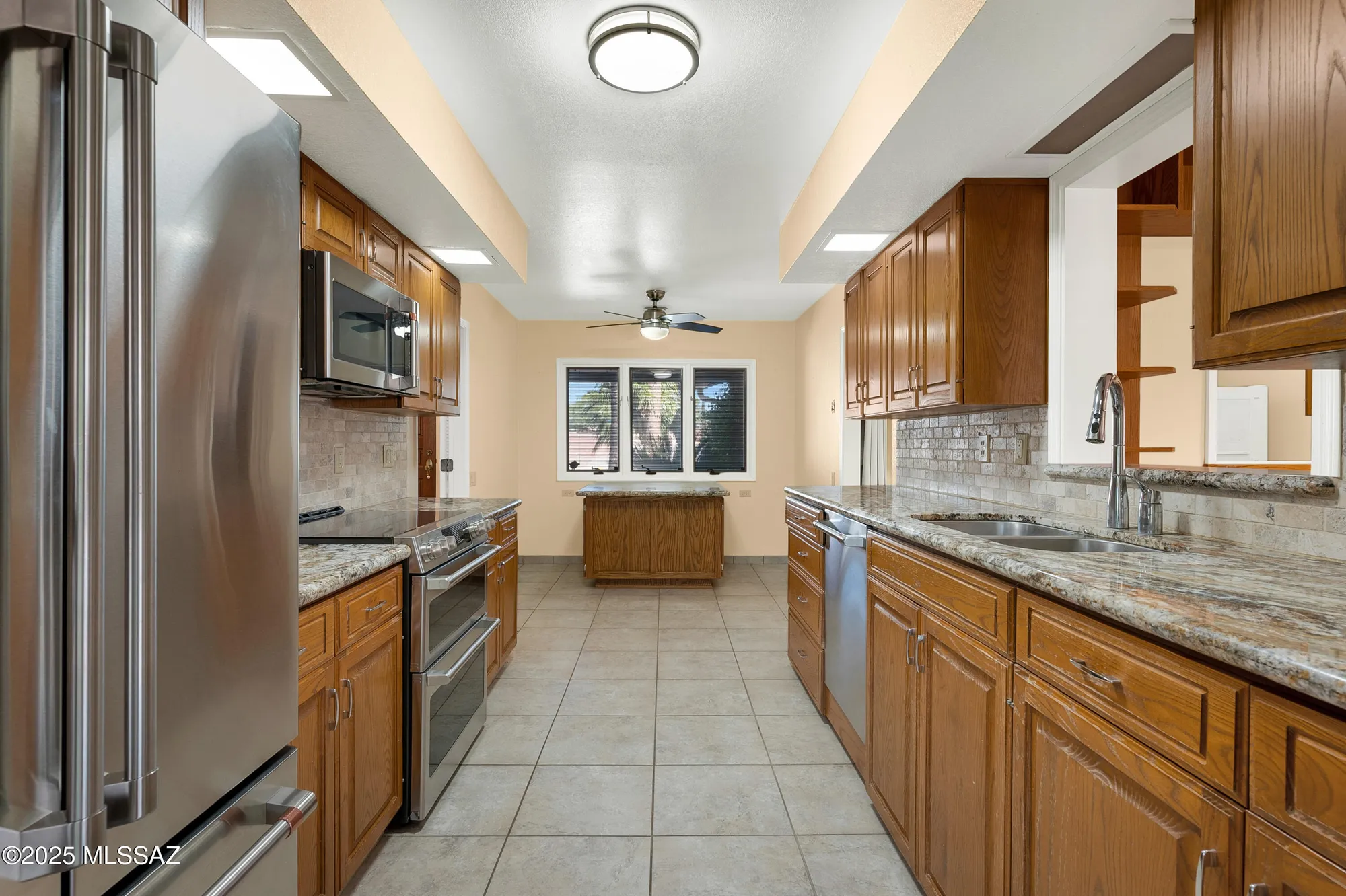 Property Slideshow image 5 of 41 | 201 w paseo del chino, Green Valley, AZ, 85614