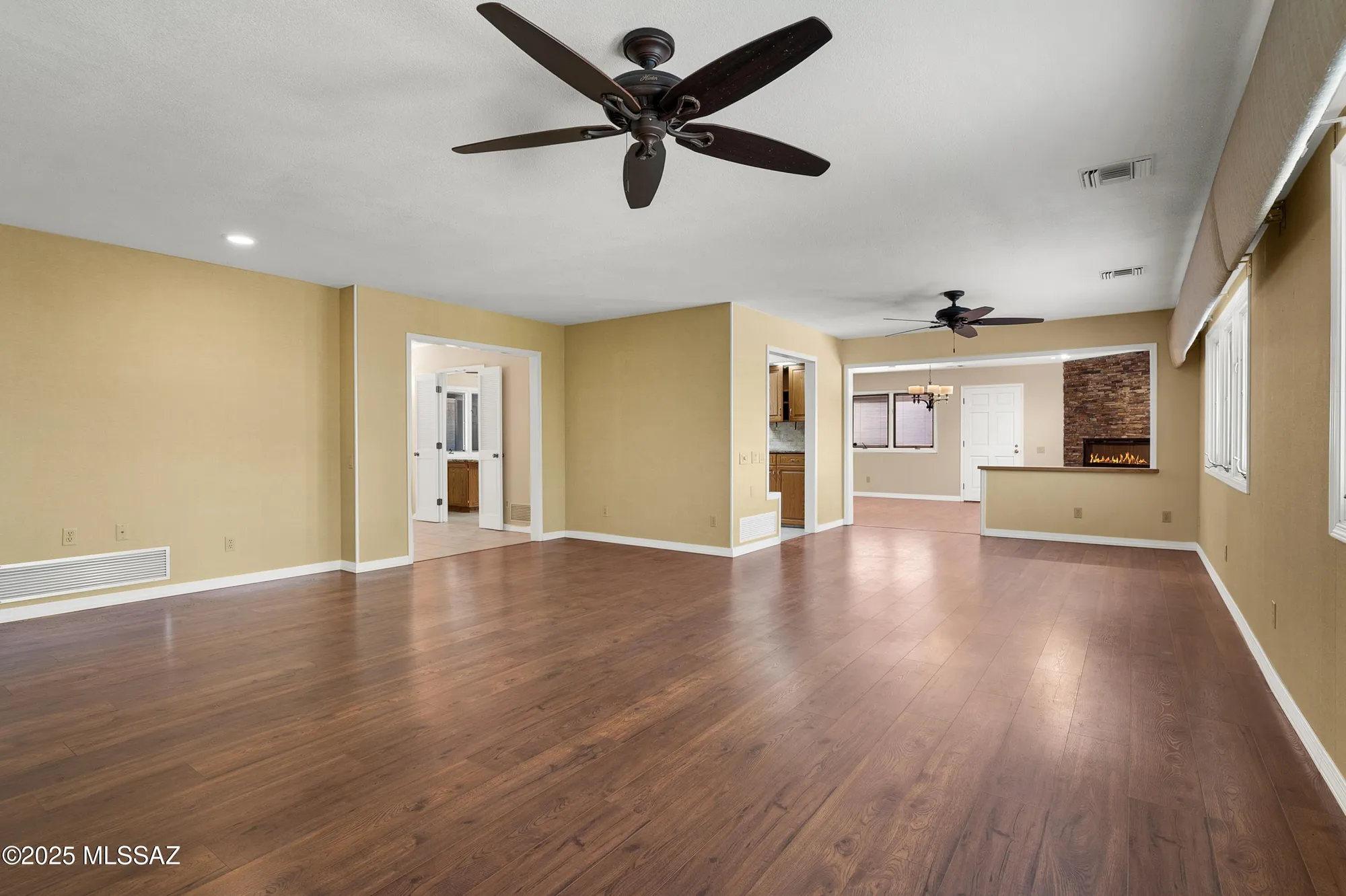 Property Slideshow image 20 of 41 | 201 w paseo del chino, Green Valley, AZ, 85614