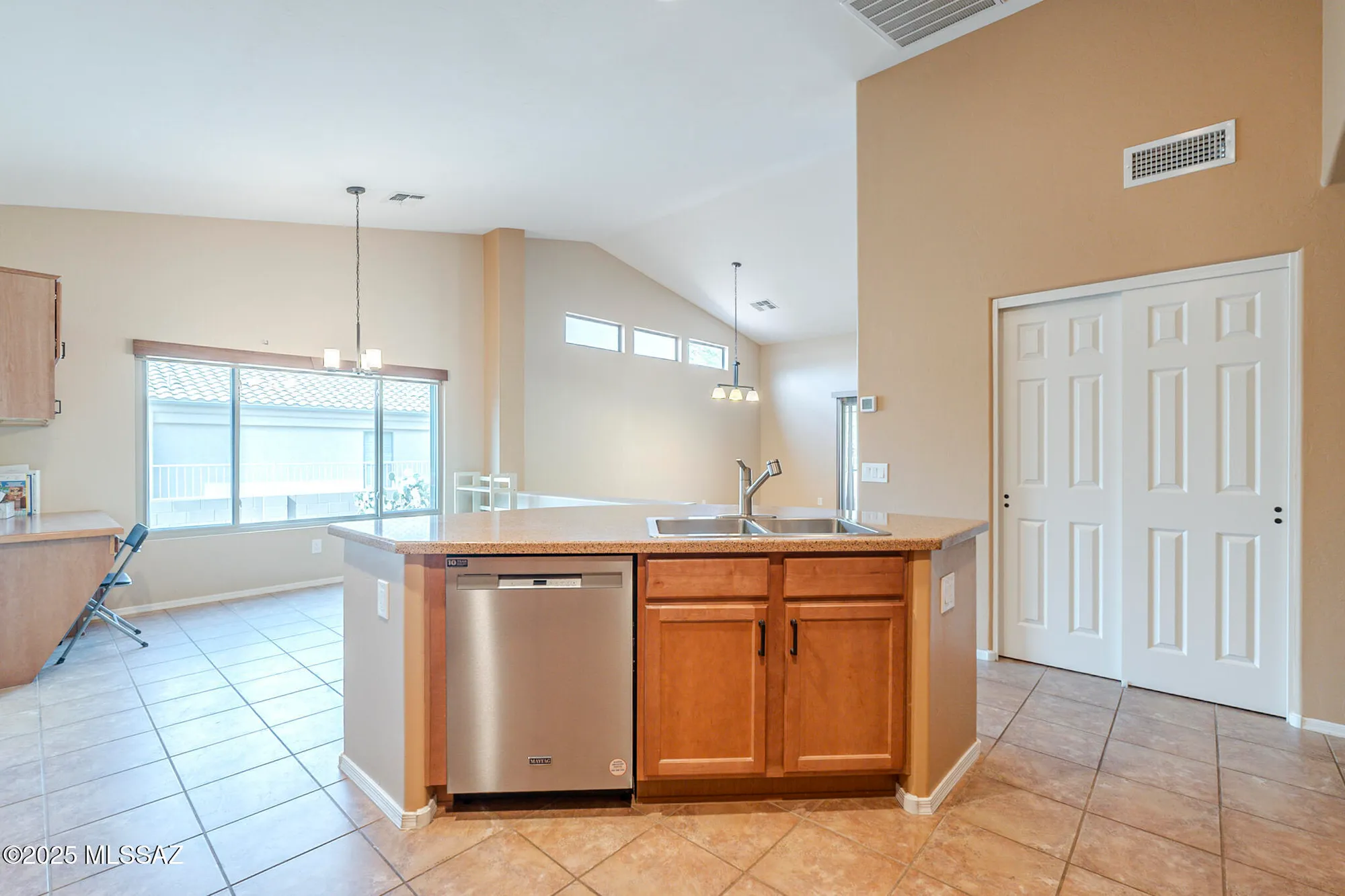 Property Slideshow image 11 of 49 | 38192 s arroyo way, Saddlebrooke, AZ, 85739