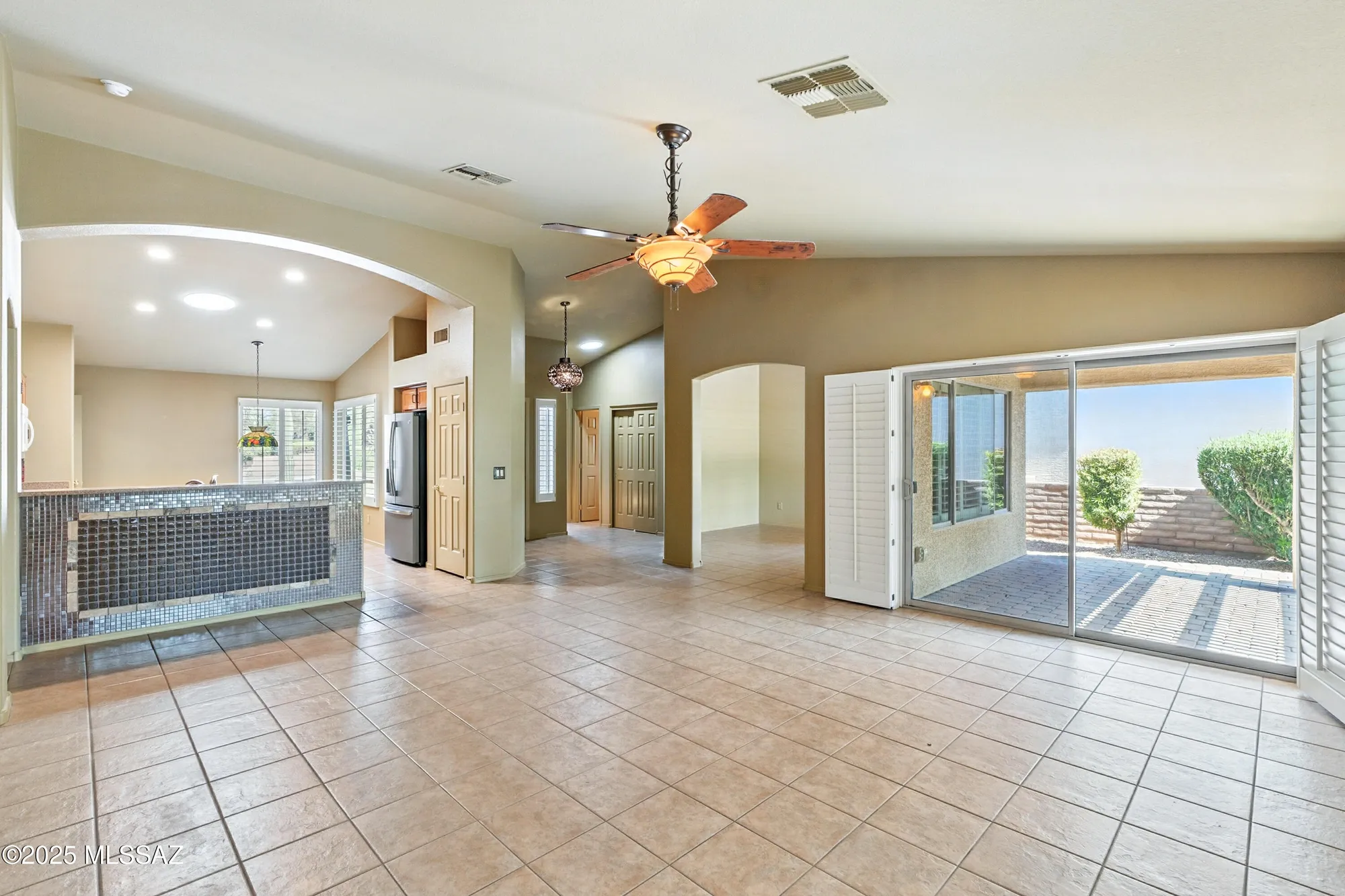 Property Slideshow image 12 of 50 | 1864 e mourning dove ct, Green Valley, AZ, 85614