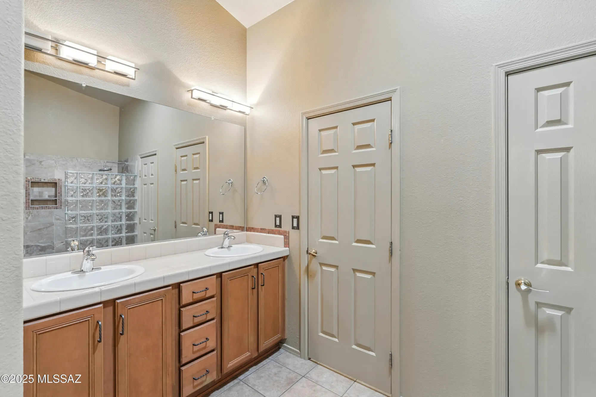 Property Slideshow image 27 of 50 | 1864 e mourning dove ct, Green Valley, AZ, 85614