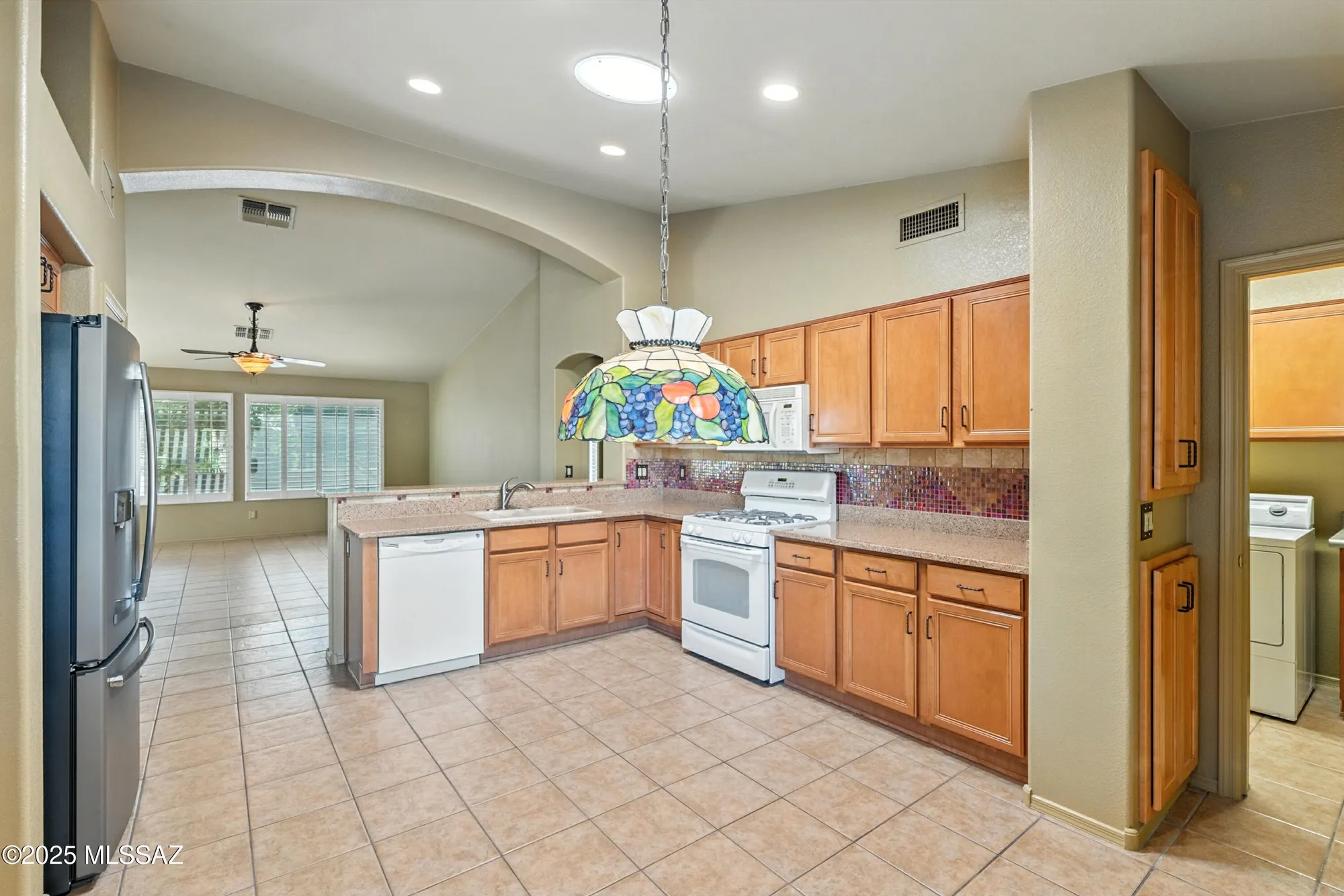 Property Slideshow image 22 of 50 | 1864 e mourning dove ct, Green Valley, AZ, 85614